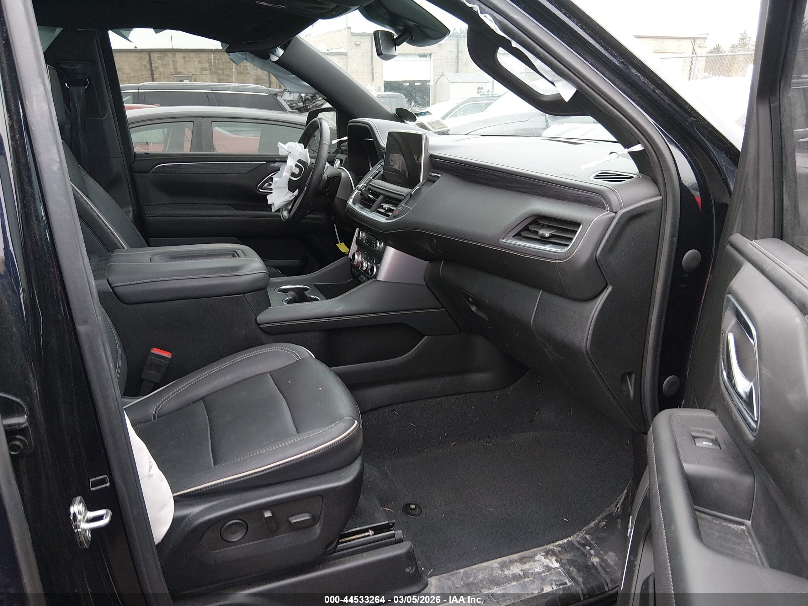 GMC YUKON image 5