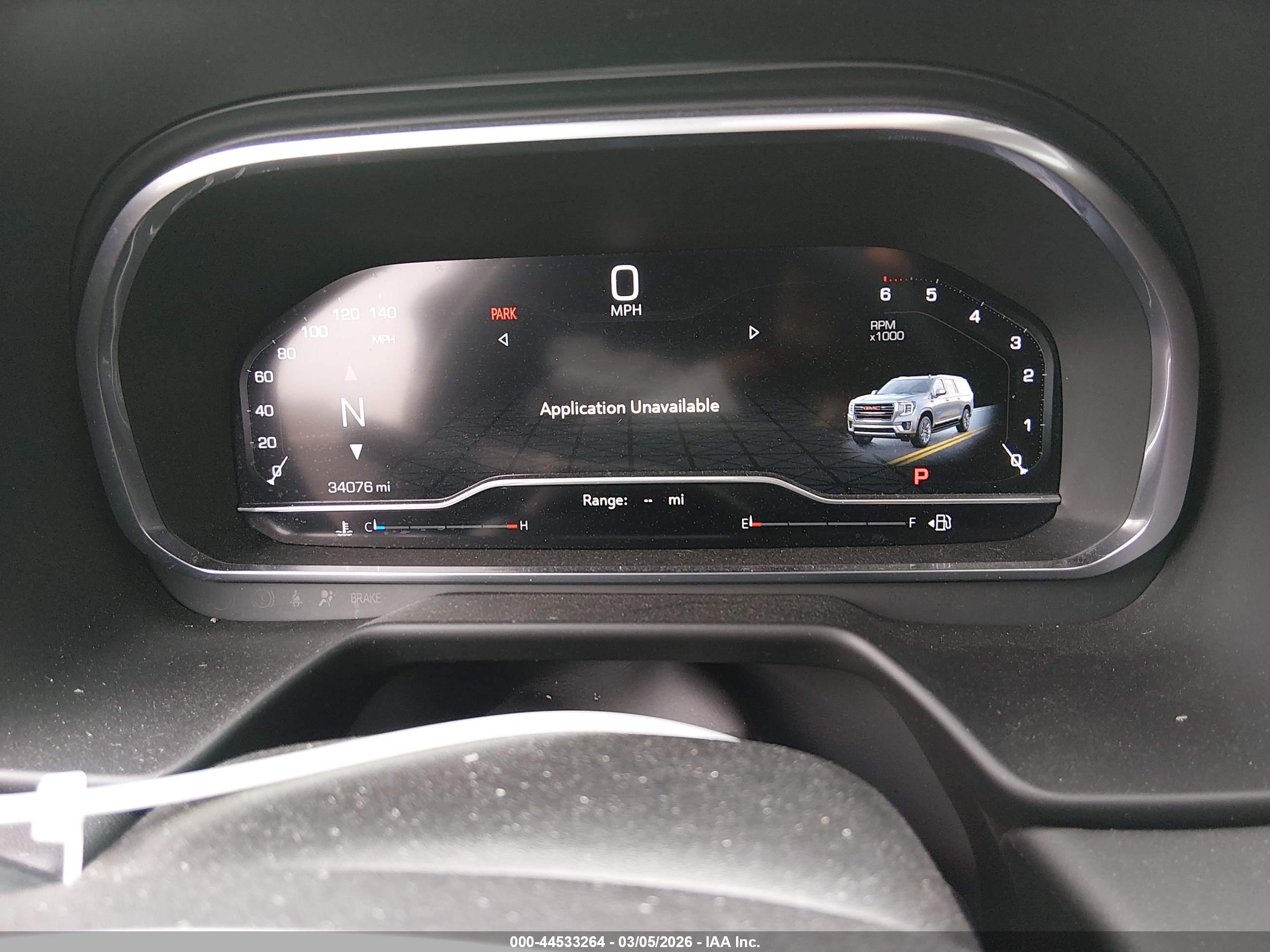 GMC YUKON image 7