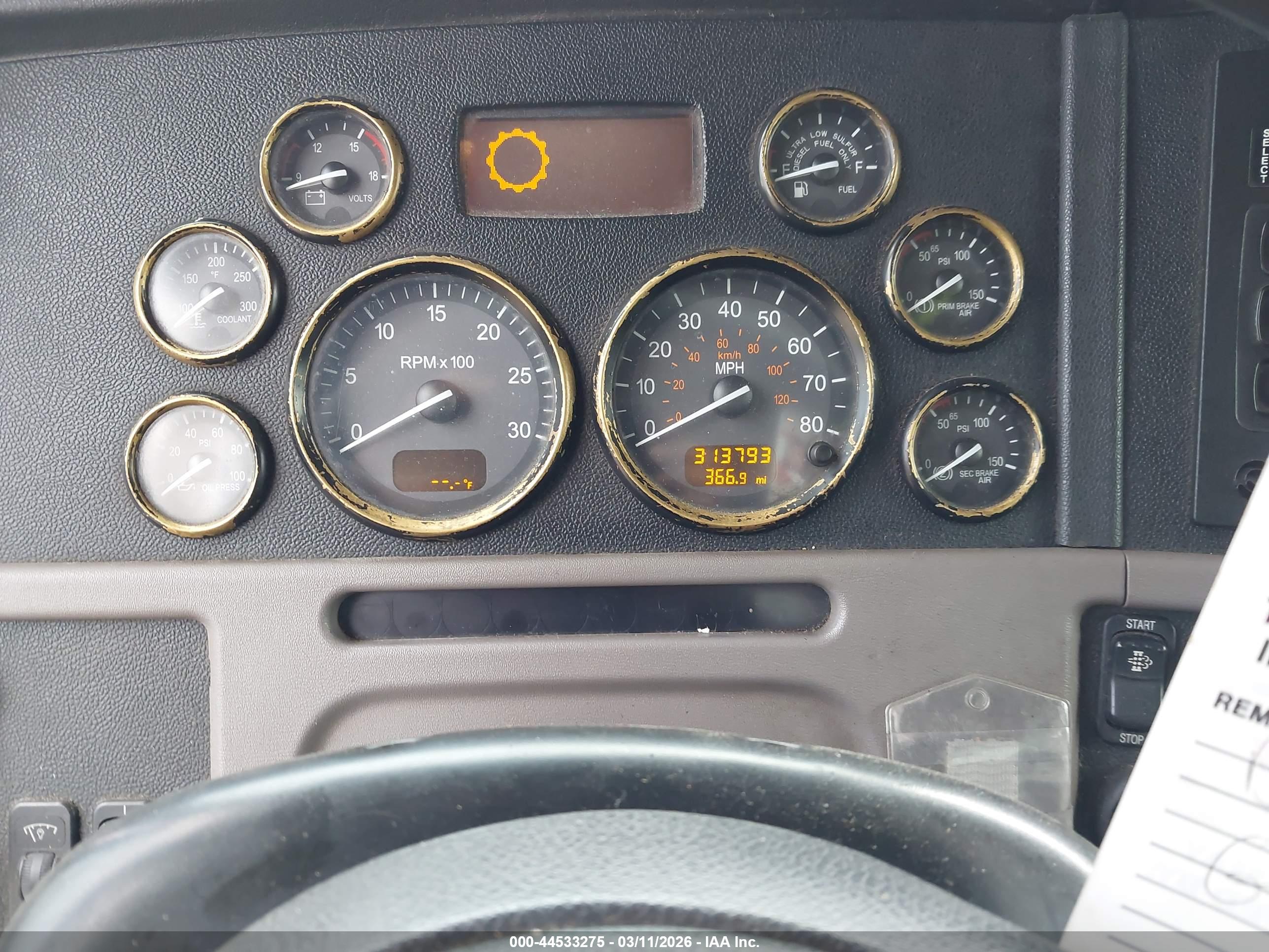 PETERBILT 365 image 6