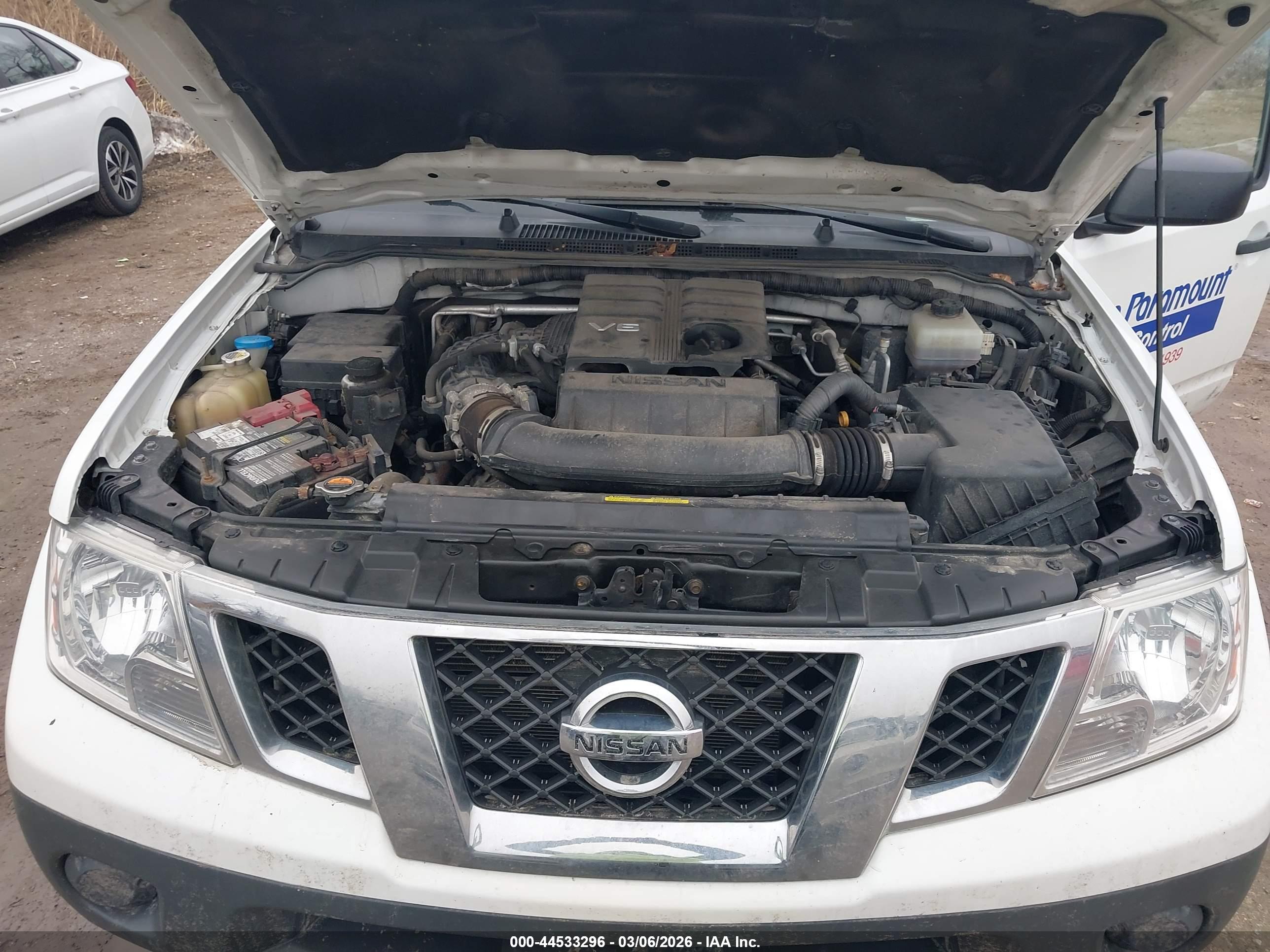 NISSAN FRONTIER image 10
