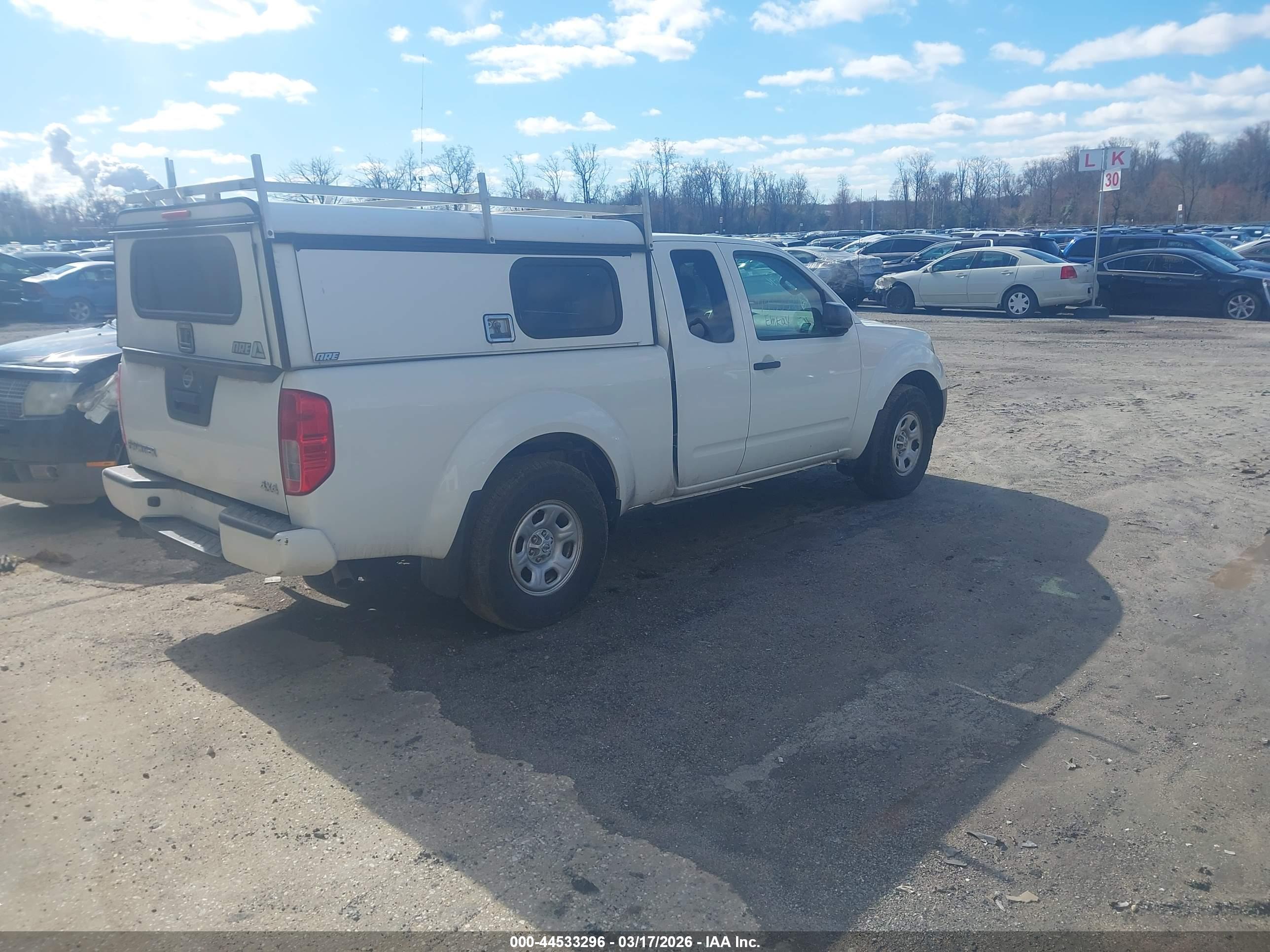 NISSAN FRONTIER image 4