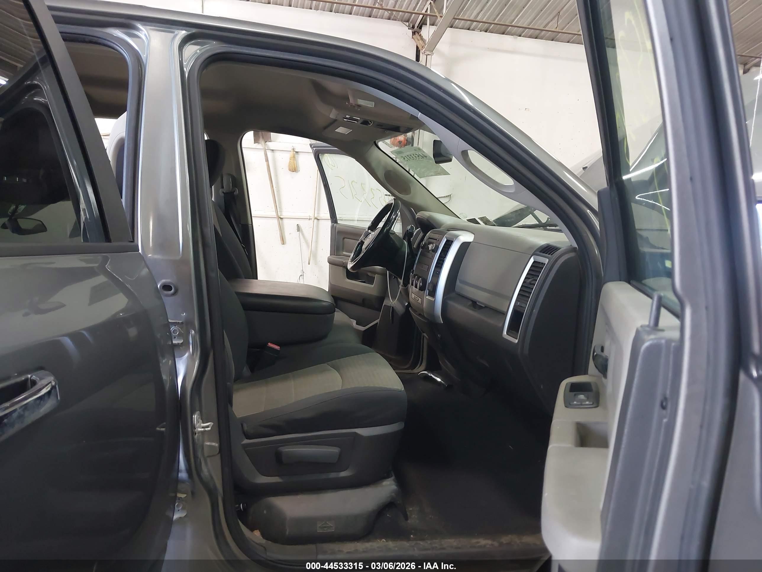 RAM 1500 image 5