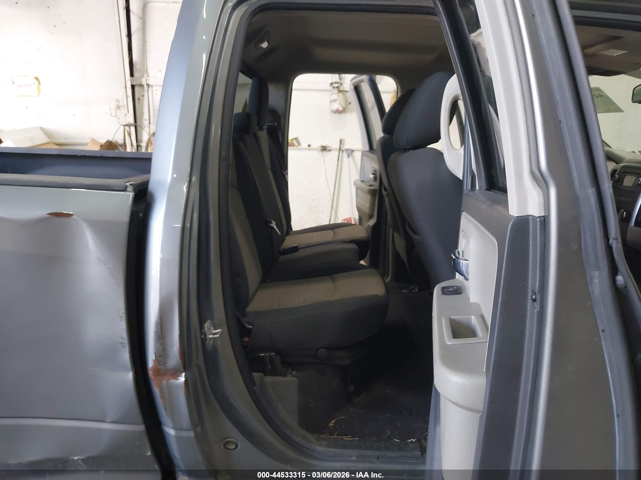 RAM 1500 image 8