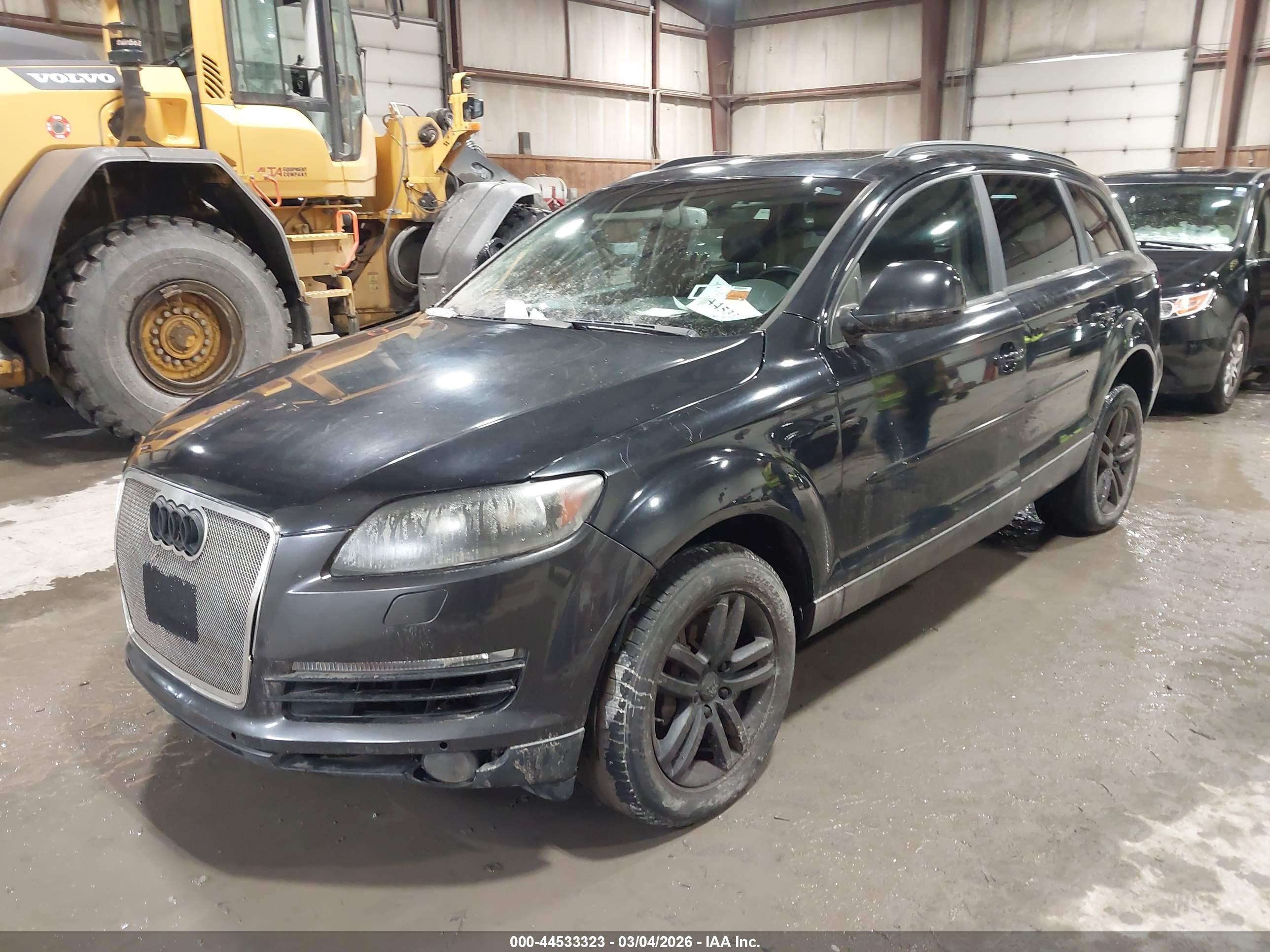 AUDI Q7 image 2