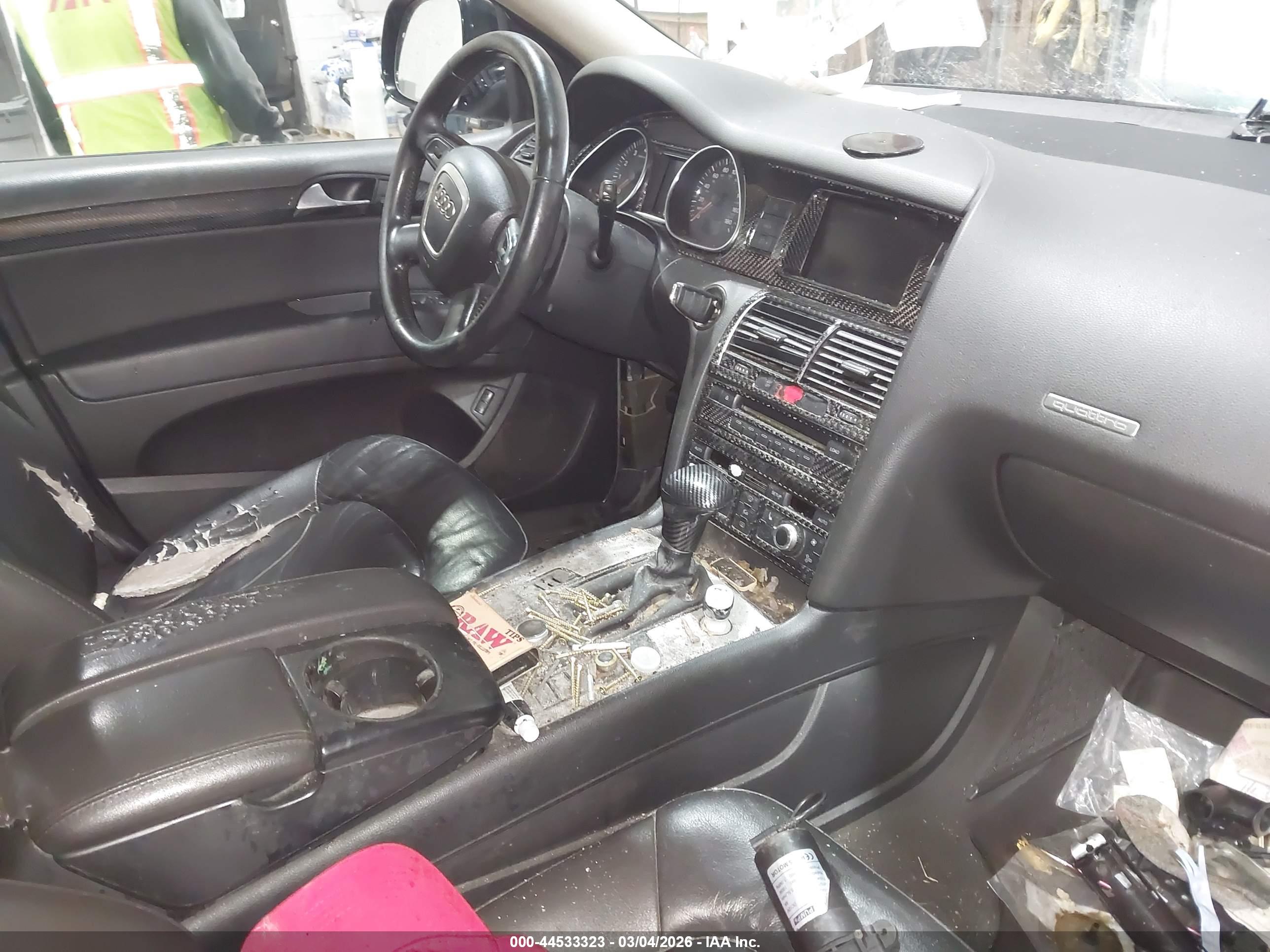 AUDI Q7 image 5