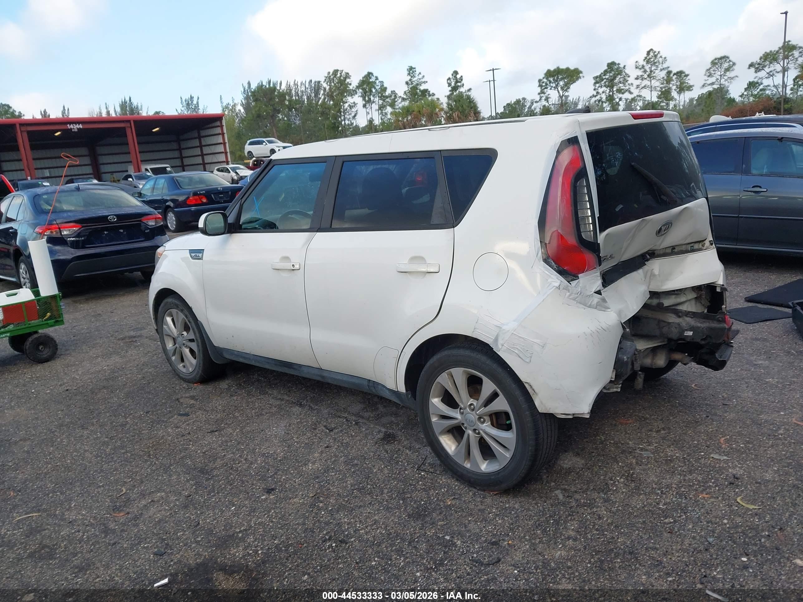 KIA SOUL image 3