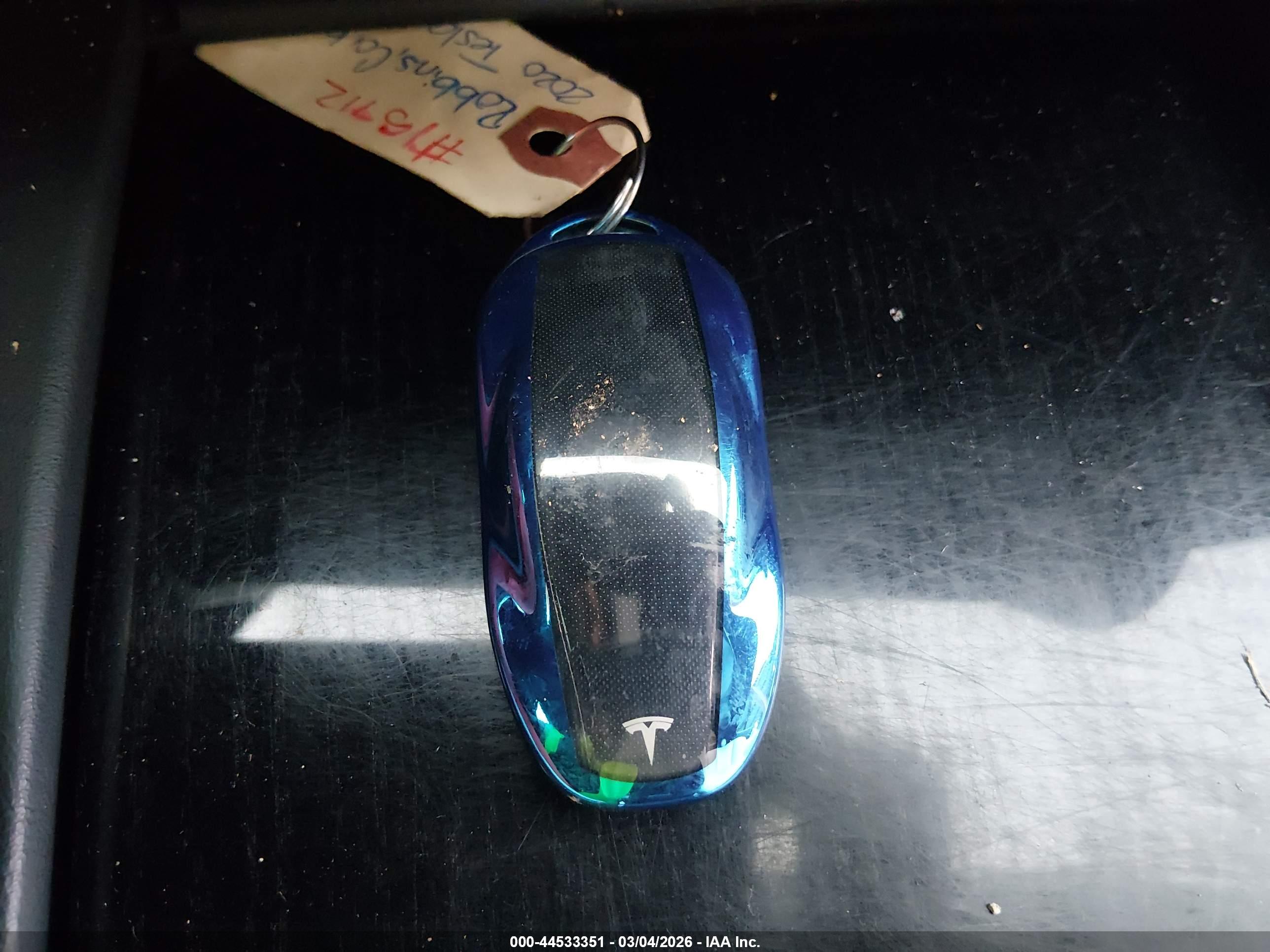 TESLA MODEL image 11