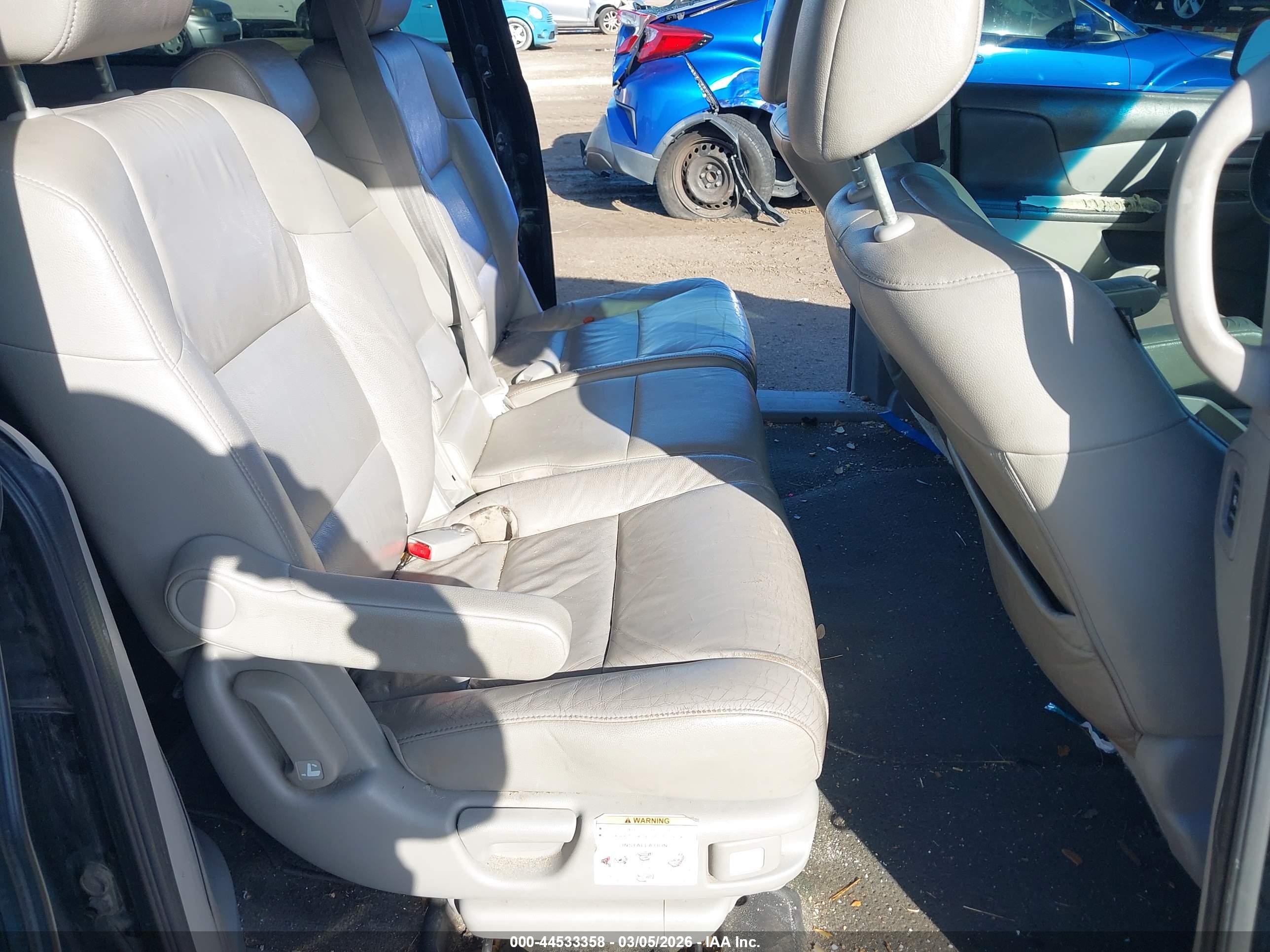 HONDA ODYSSEY image 8