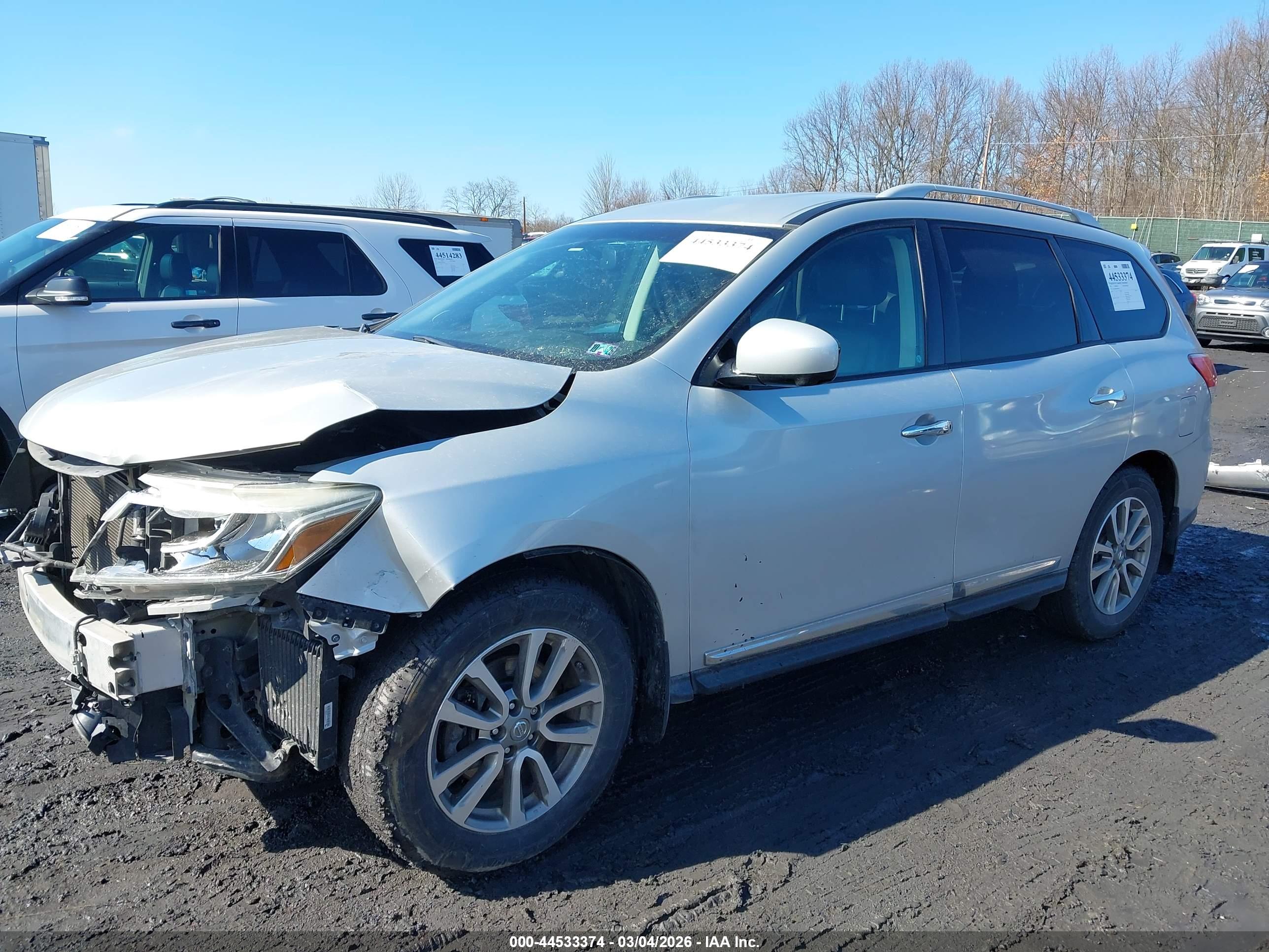 NISSAN PATHFINDER image 2