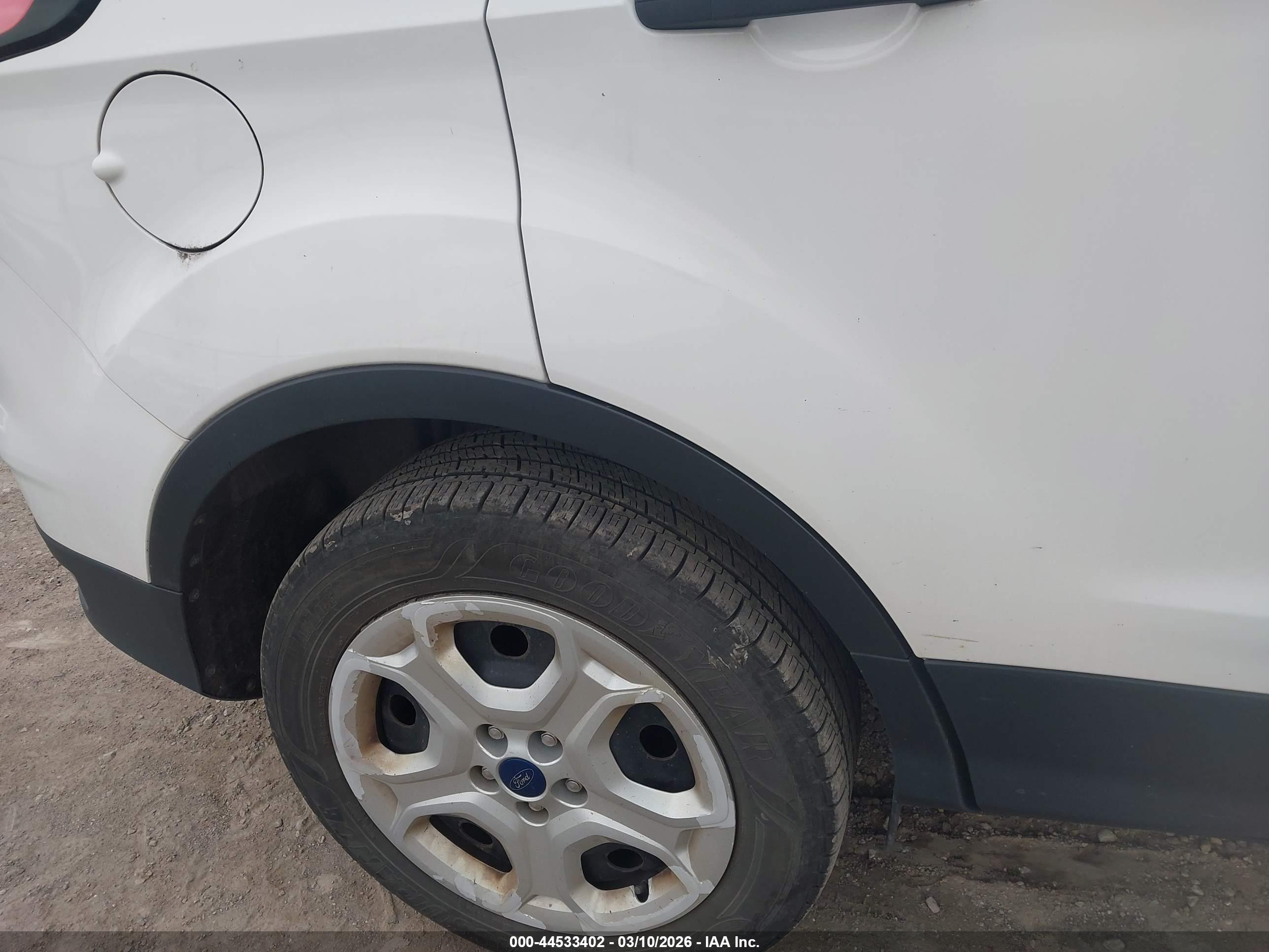FORD ESCAPE image 6