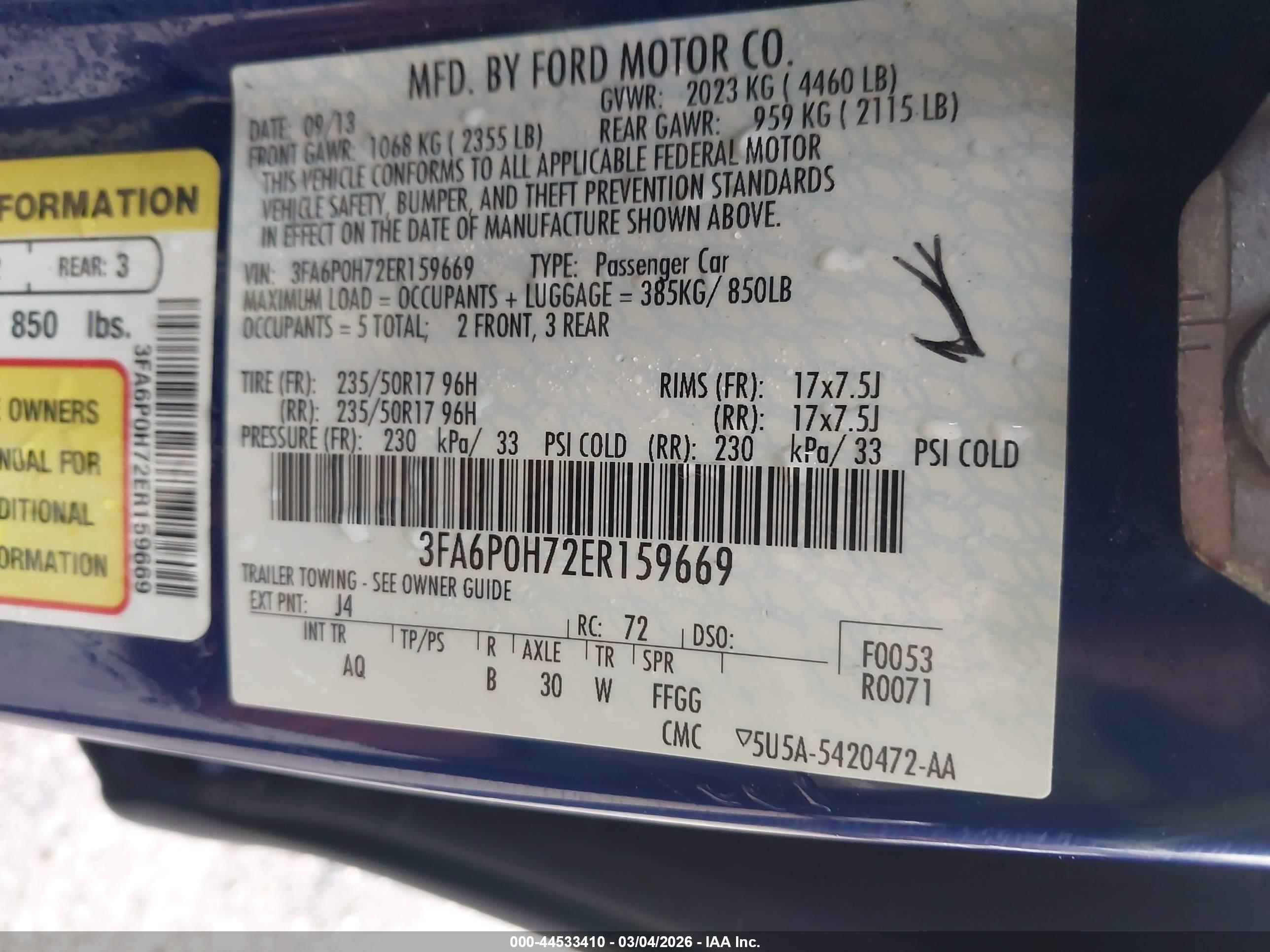 FORD FUSION image 9