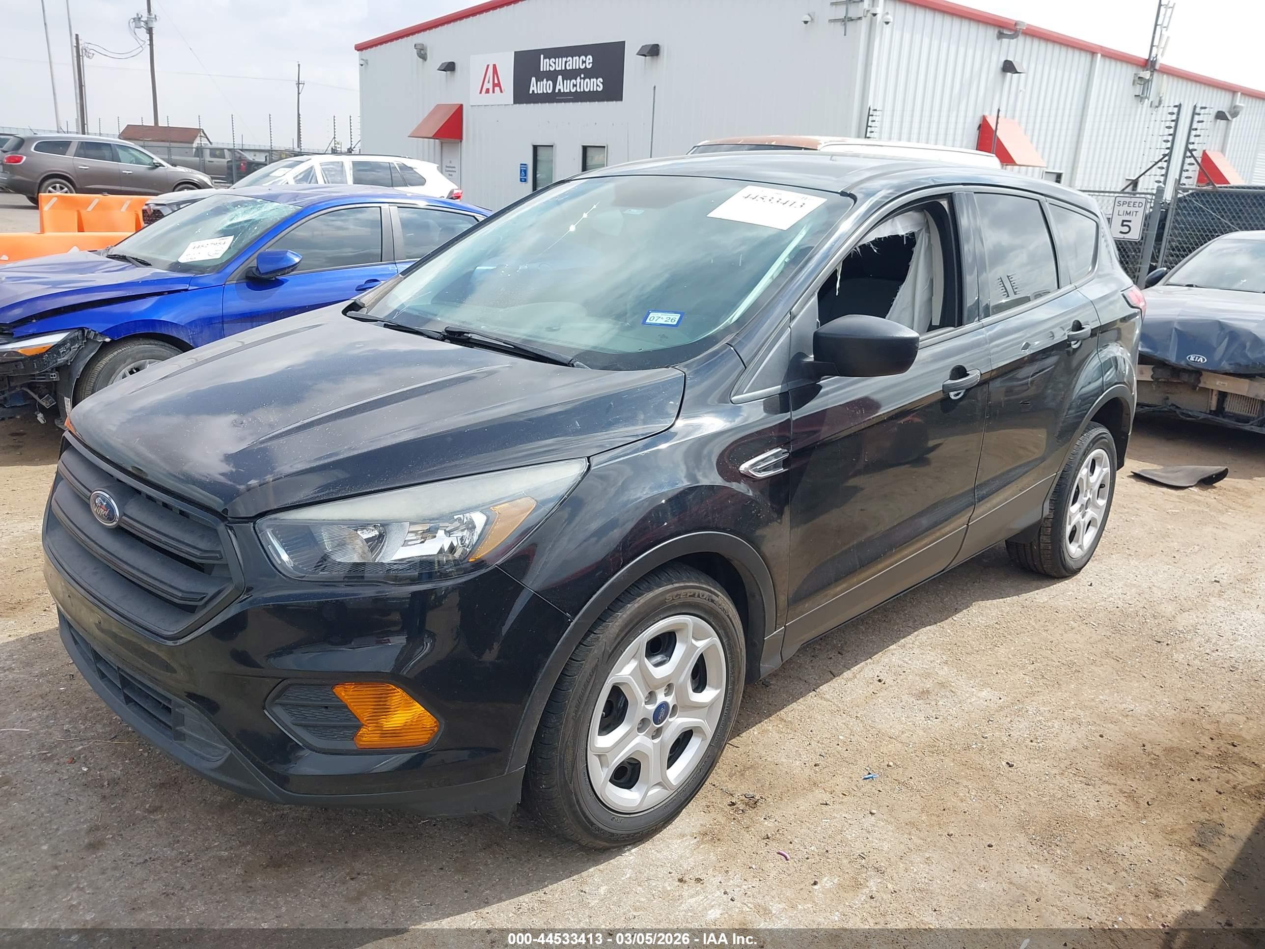 FORD ESCAPE image 2