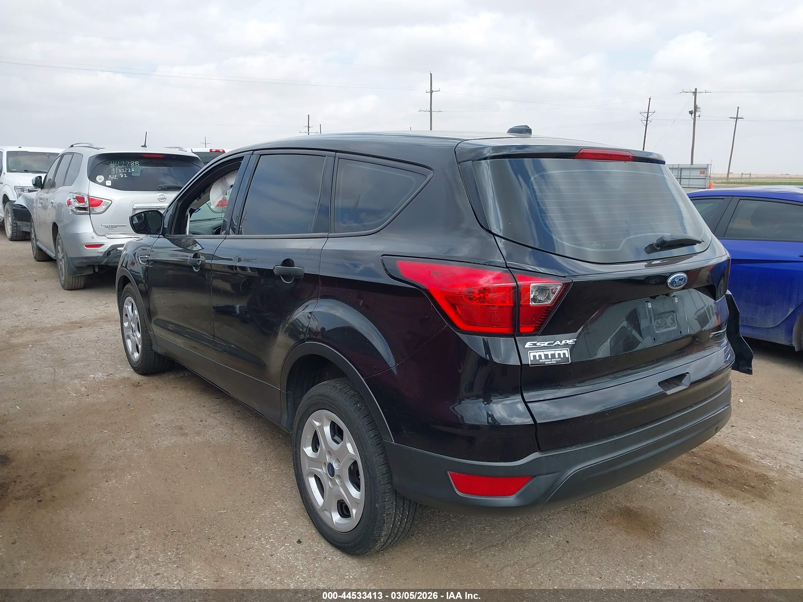 FORD ESCAPE image 3
