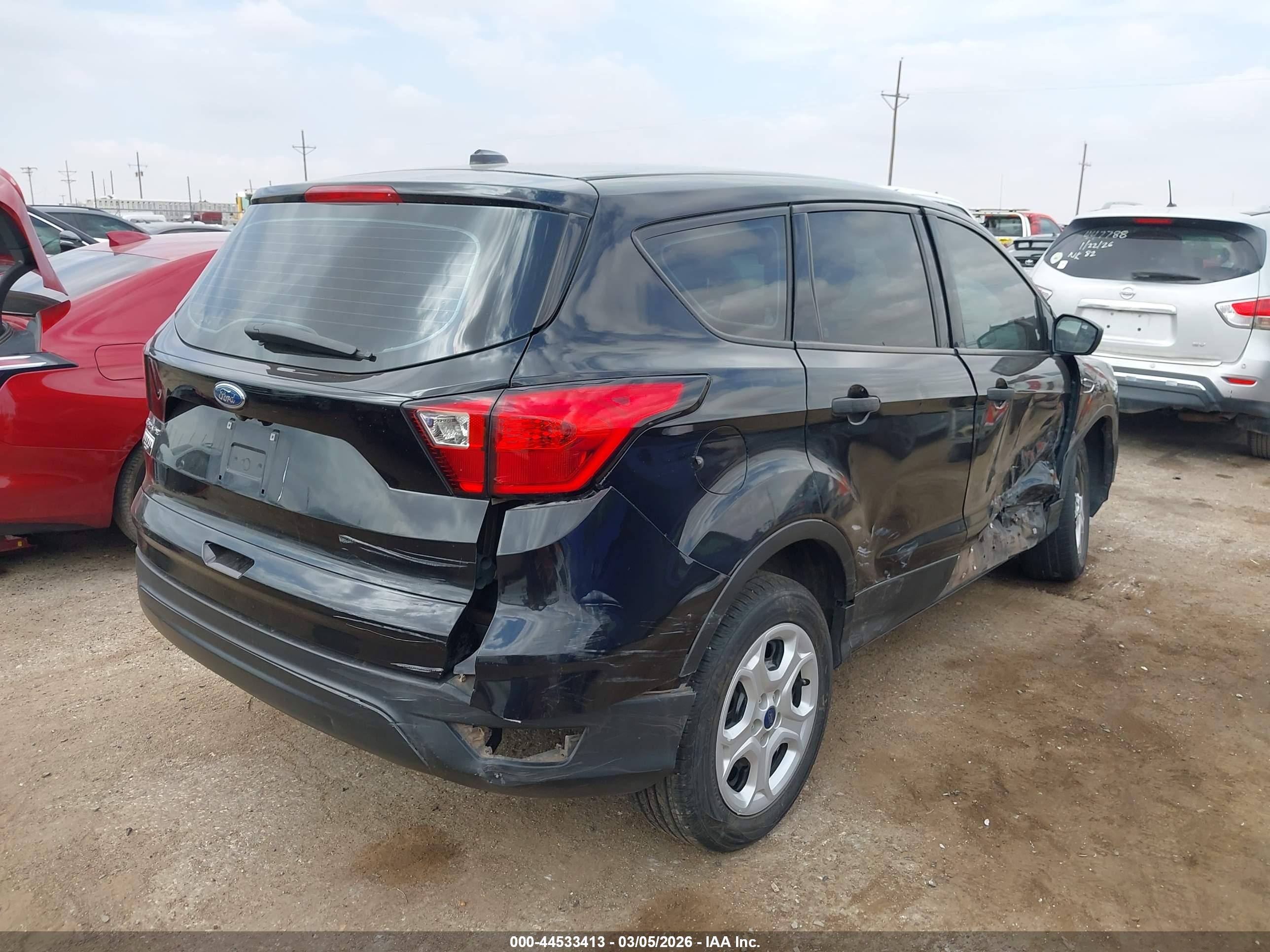 FORD ESCAPE image 4