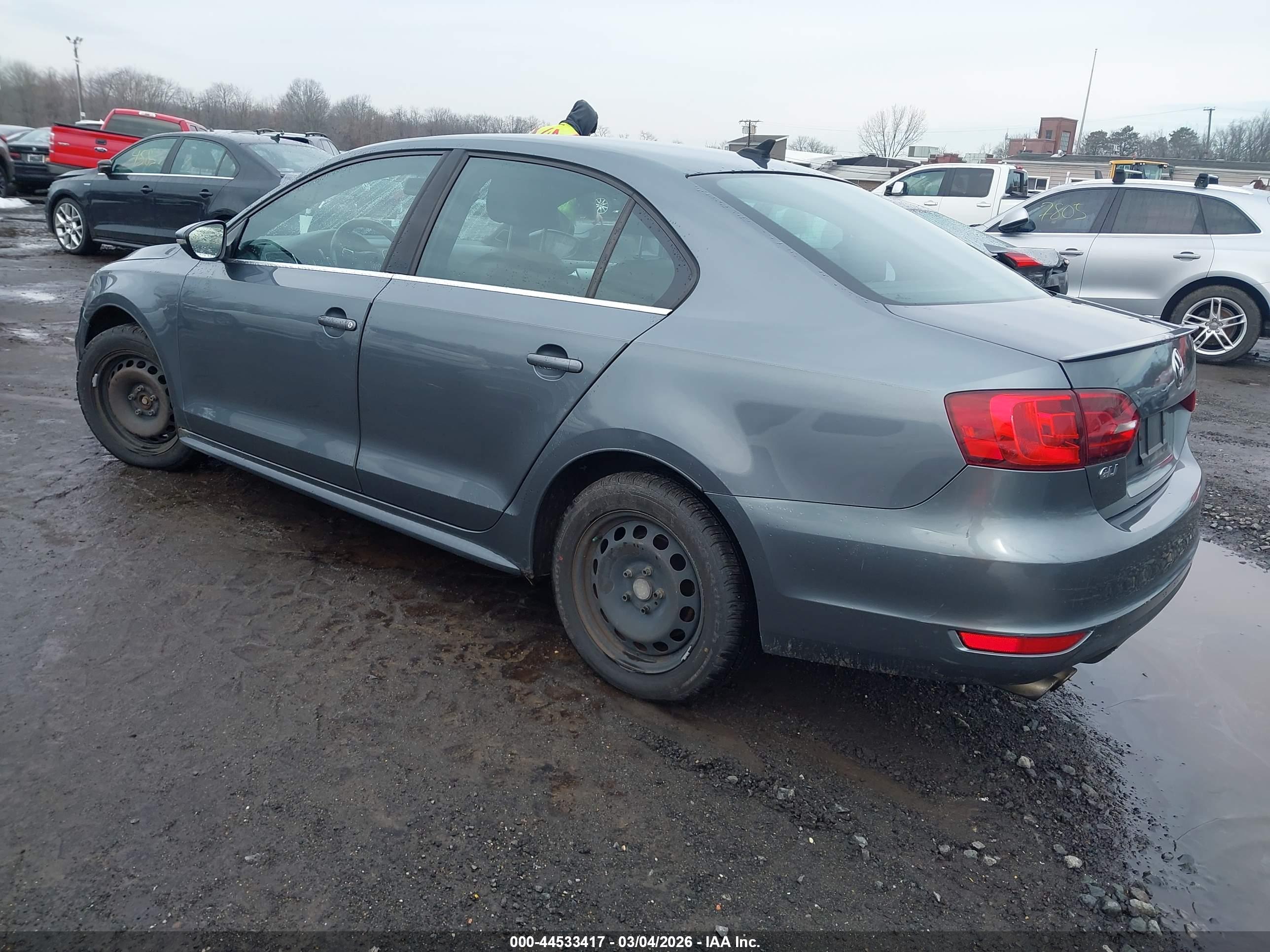 VOLKSWAGEN JETTA image 3
