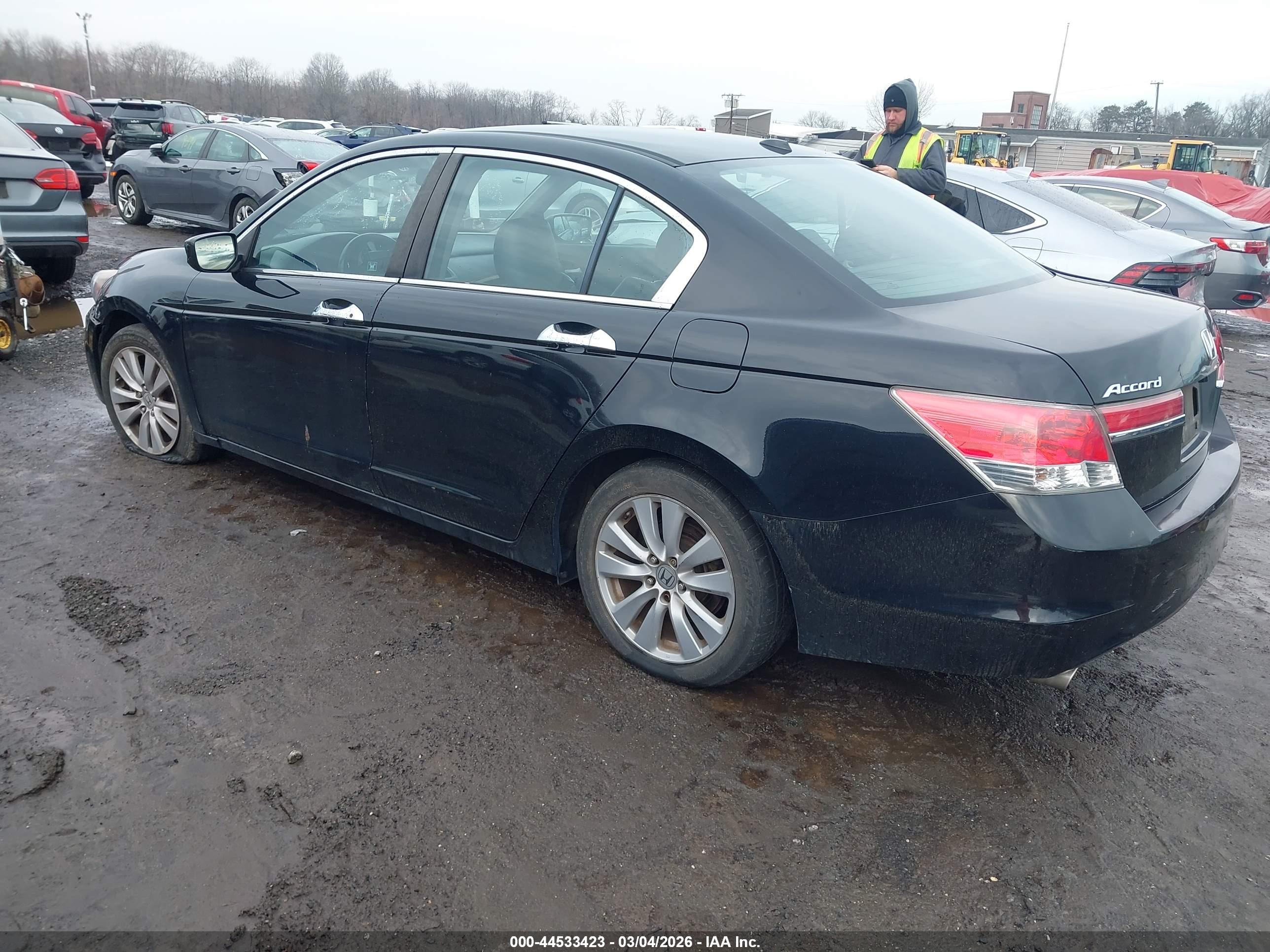 HONDA ACCORD image 3