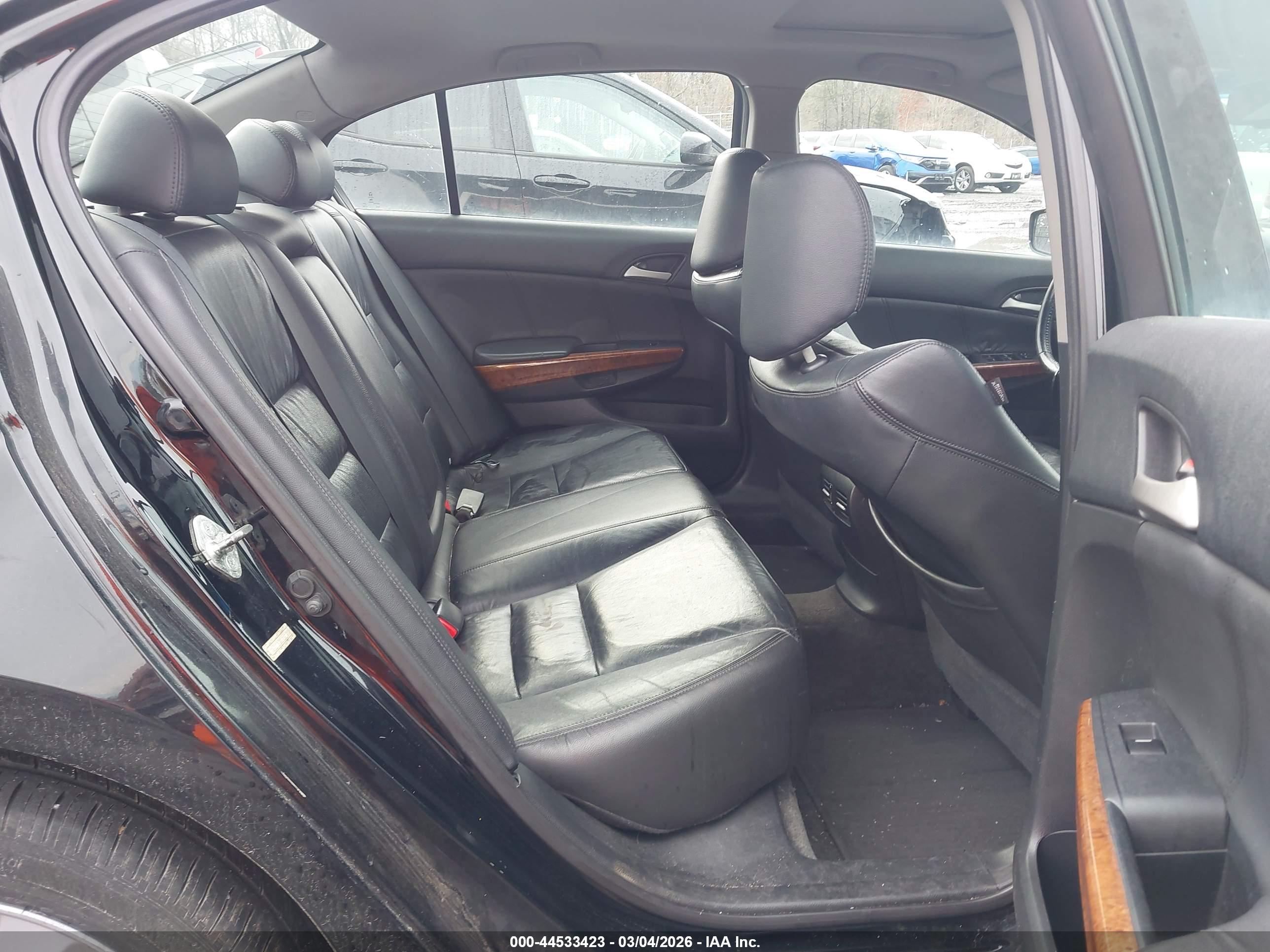 HONDA ACCORD image 8