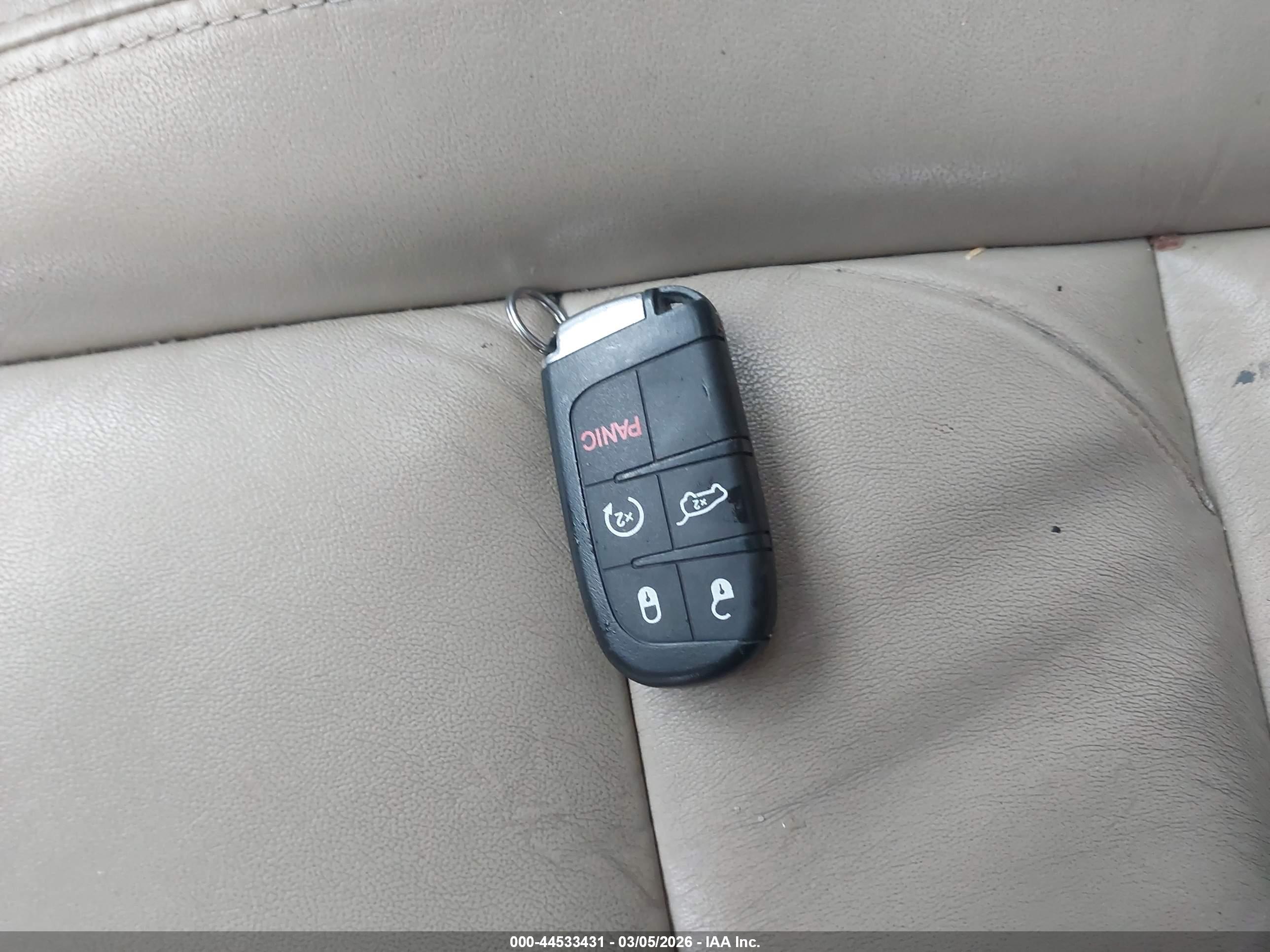 JEEP GRAND image 11