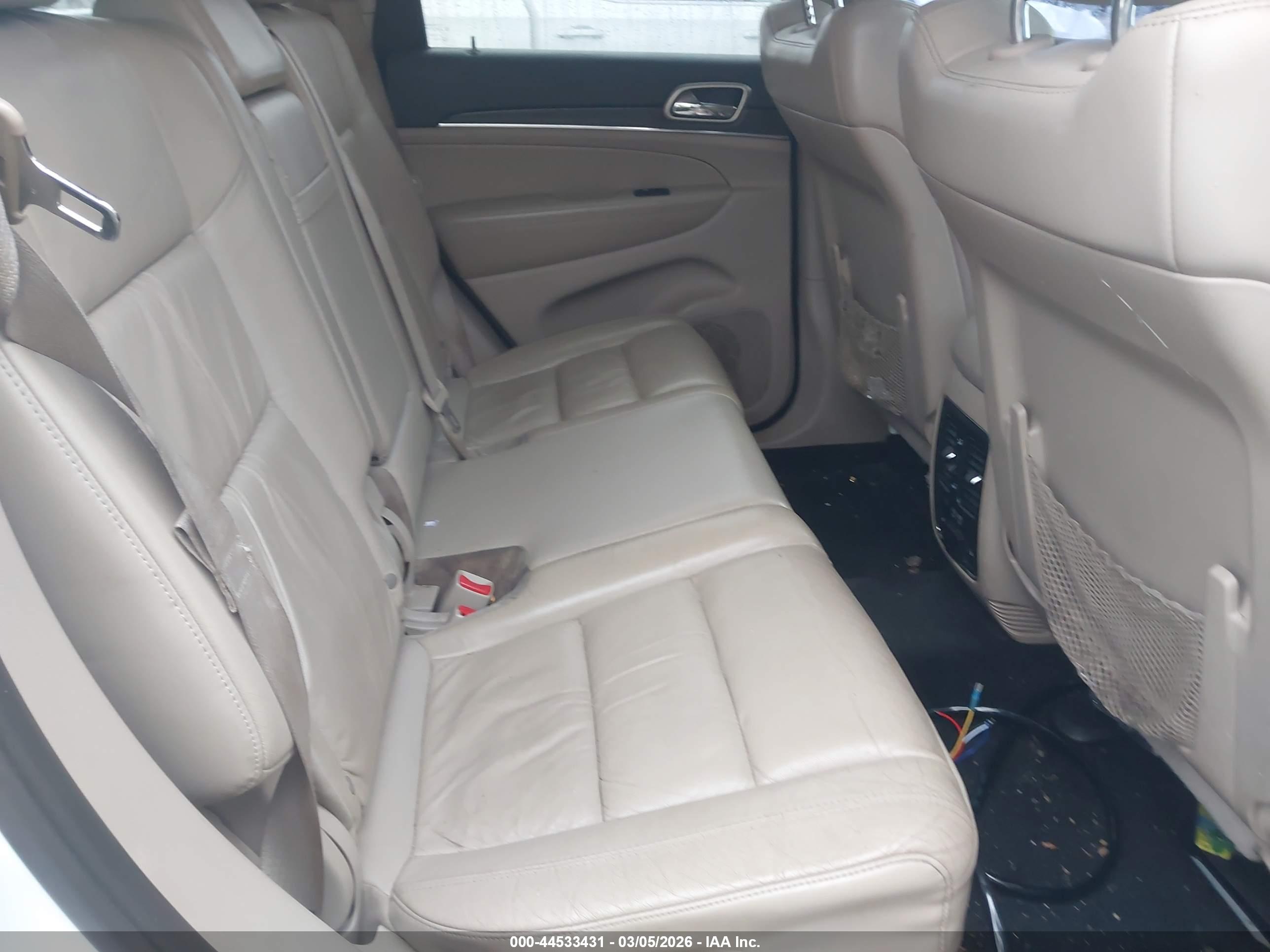 JEEP GRAND image 8