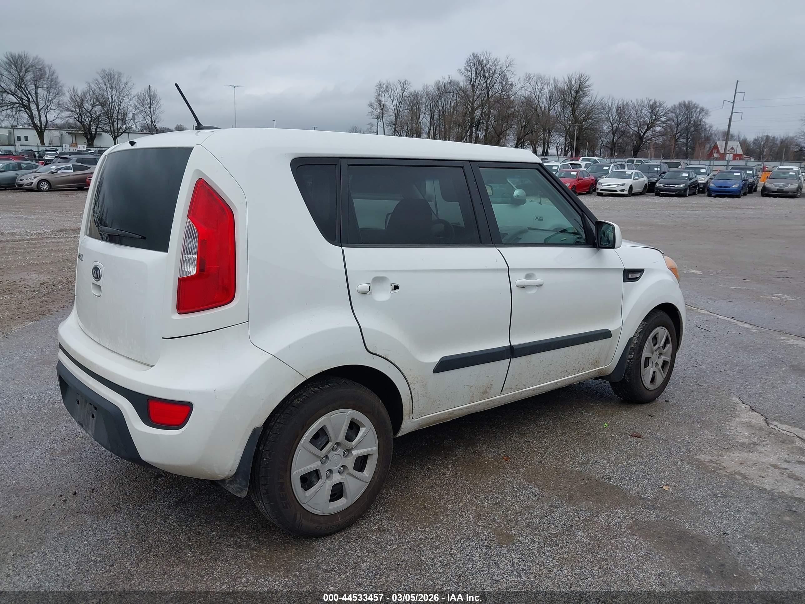 KIA SOUL image 4