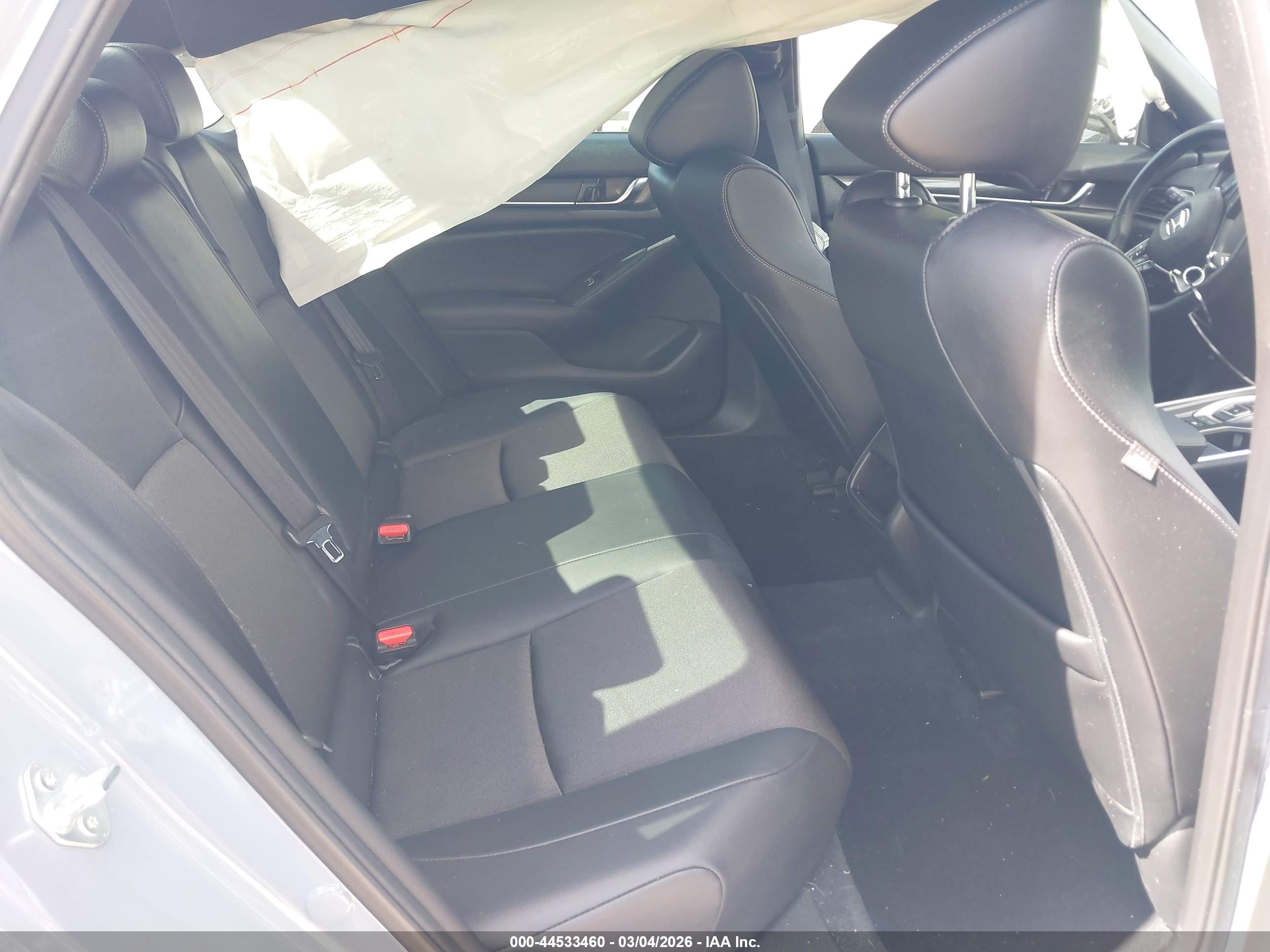 HONDA ACCORD image 8