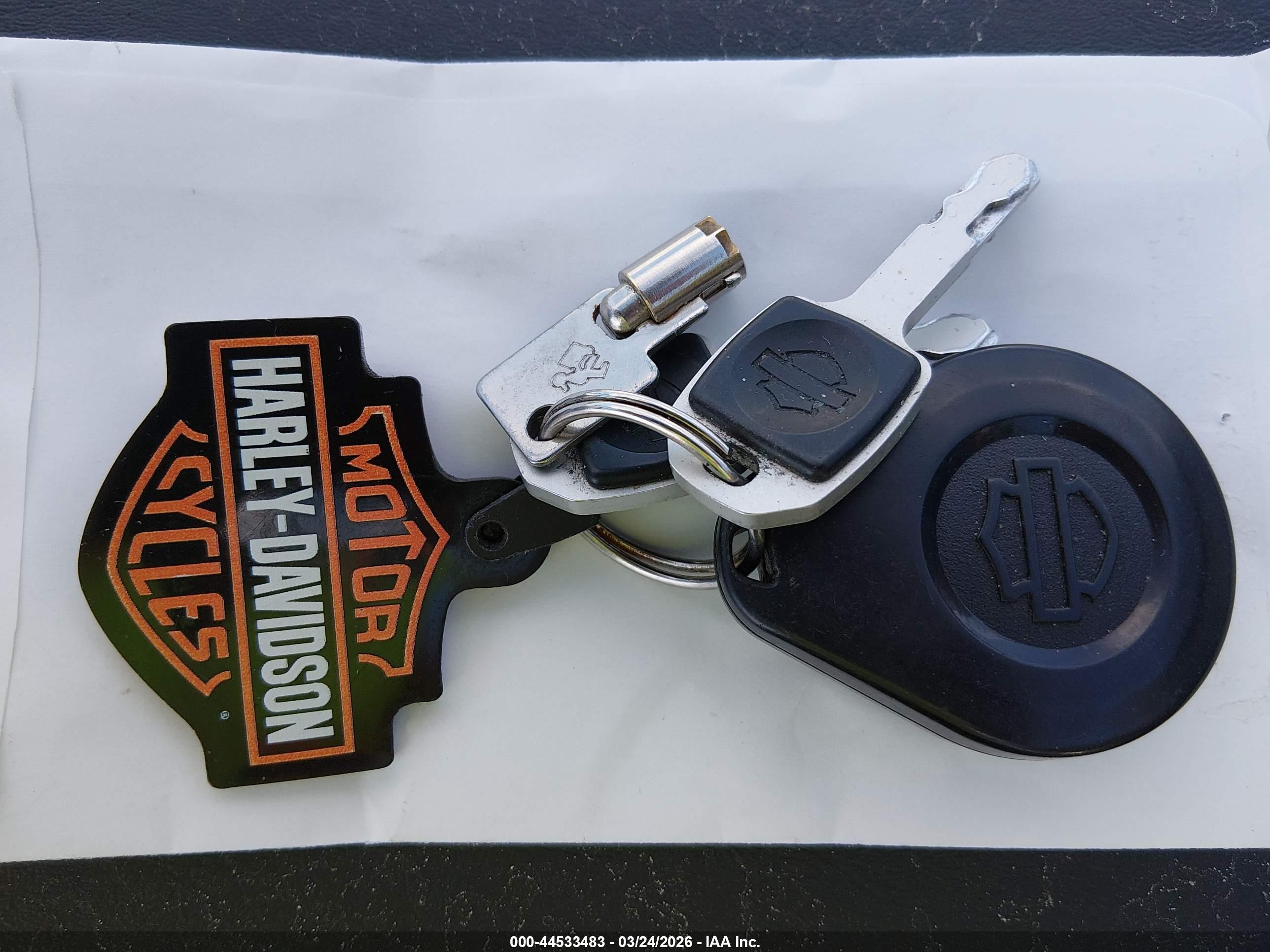 HARLEY-DAVIDSON FXLRST image 11