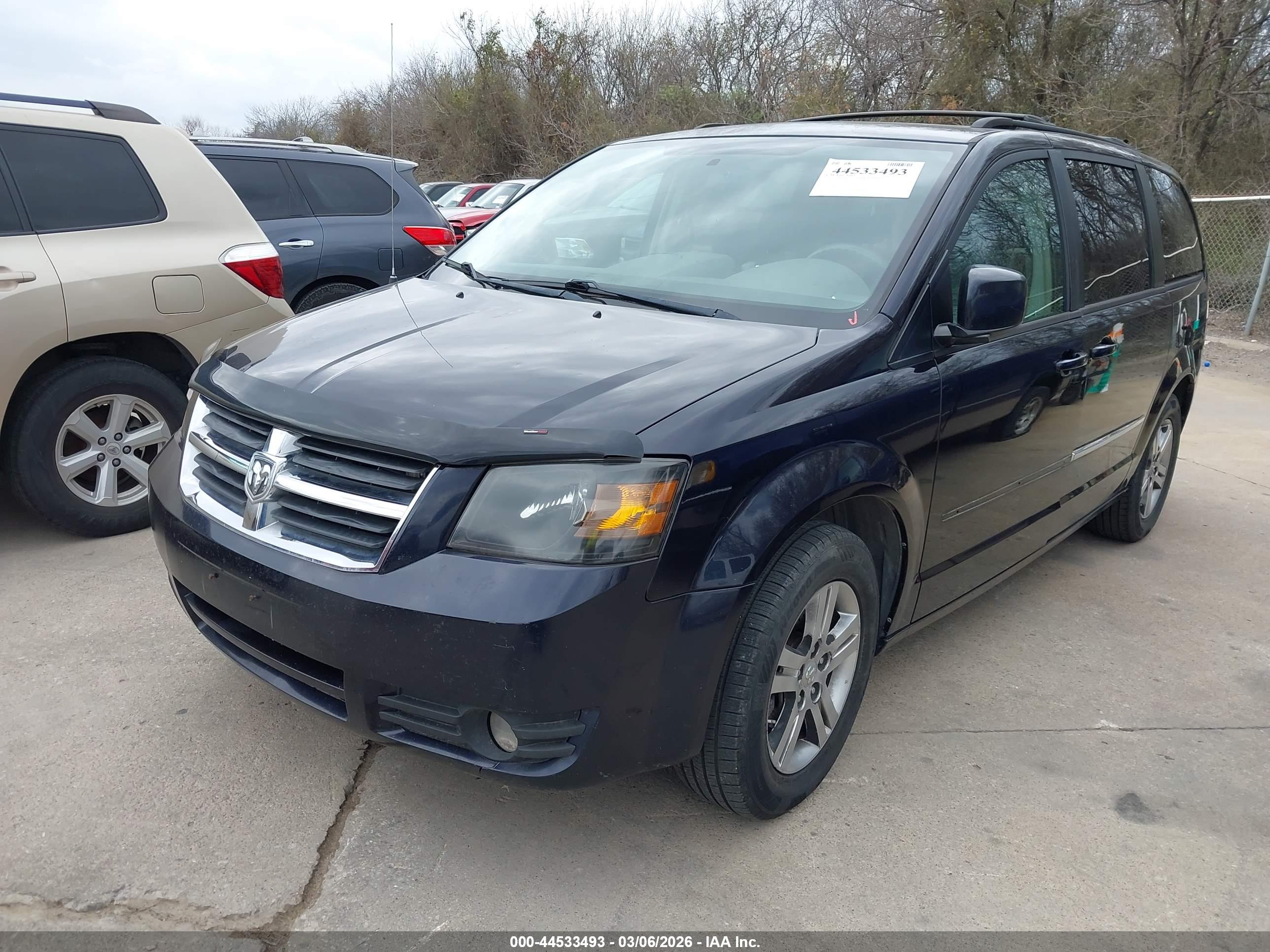 DODGE GRAND image 2