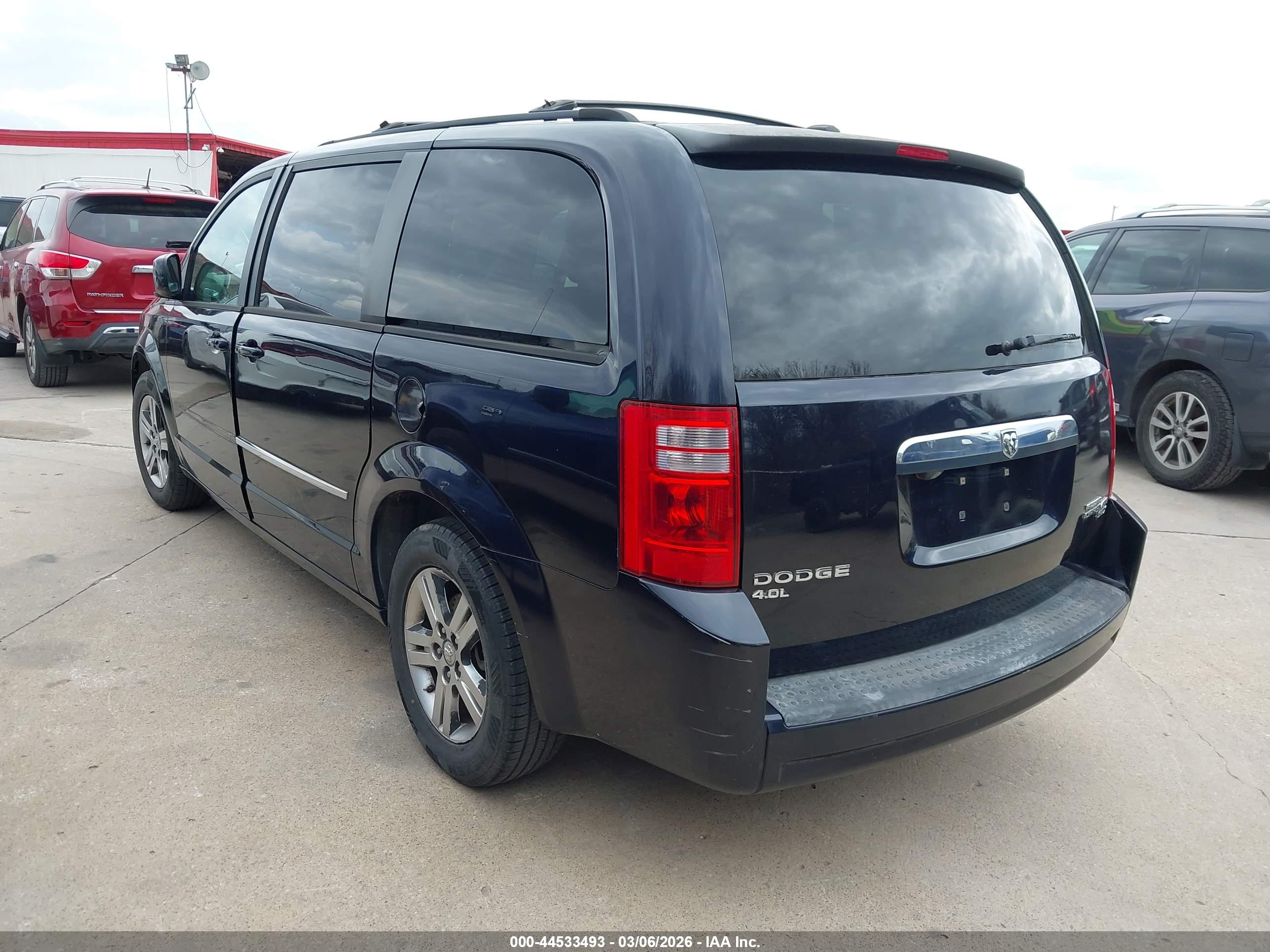 DODGE GRAND image 3