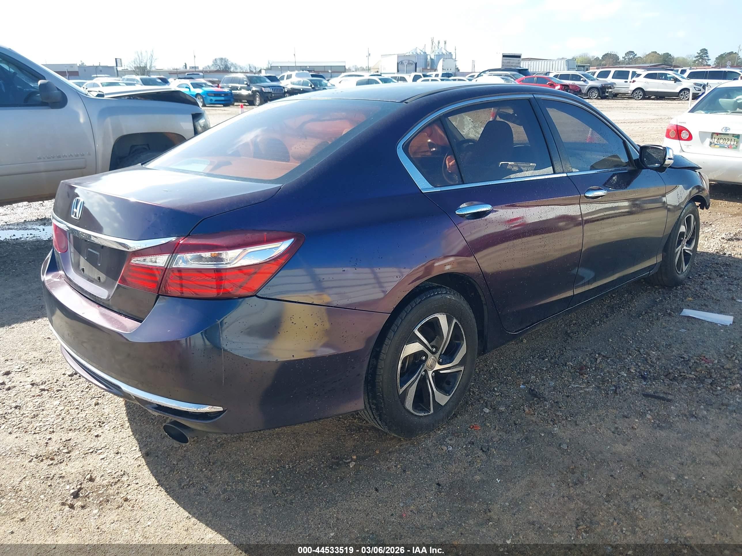 HONDA ACCORD image 4