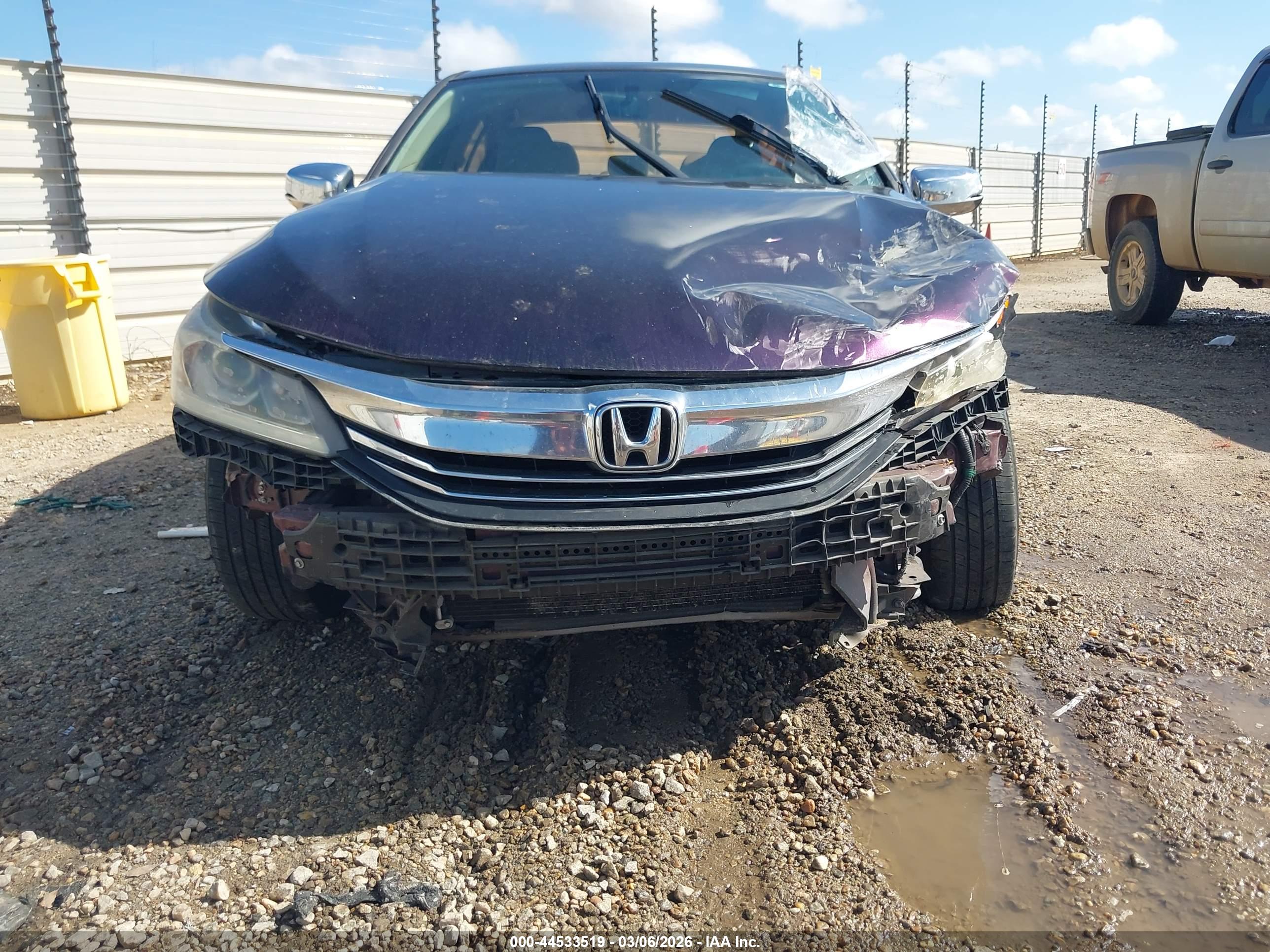 HONDA ACCORD image 6
