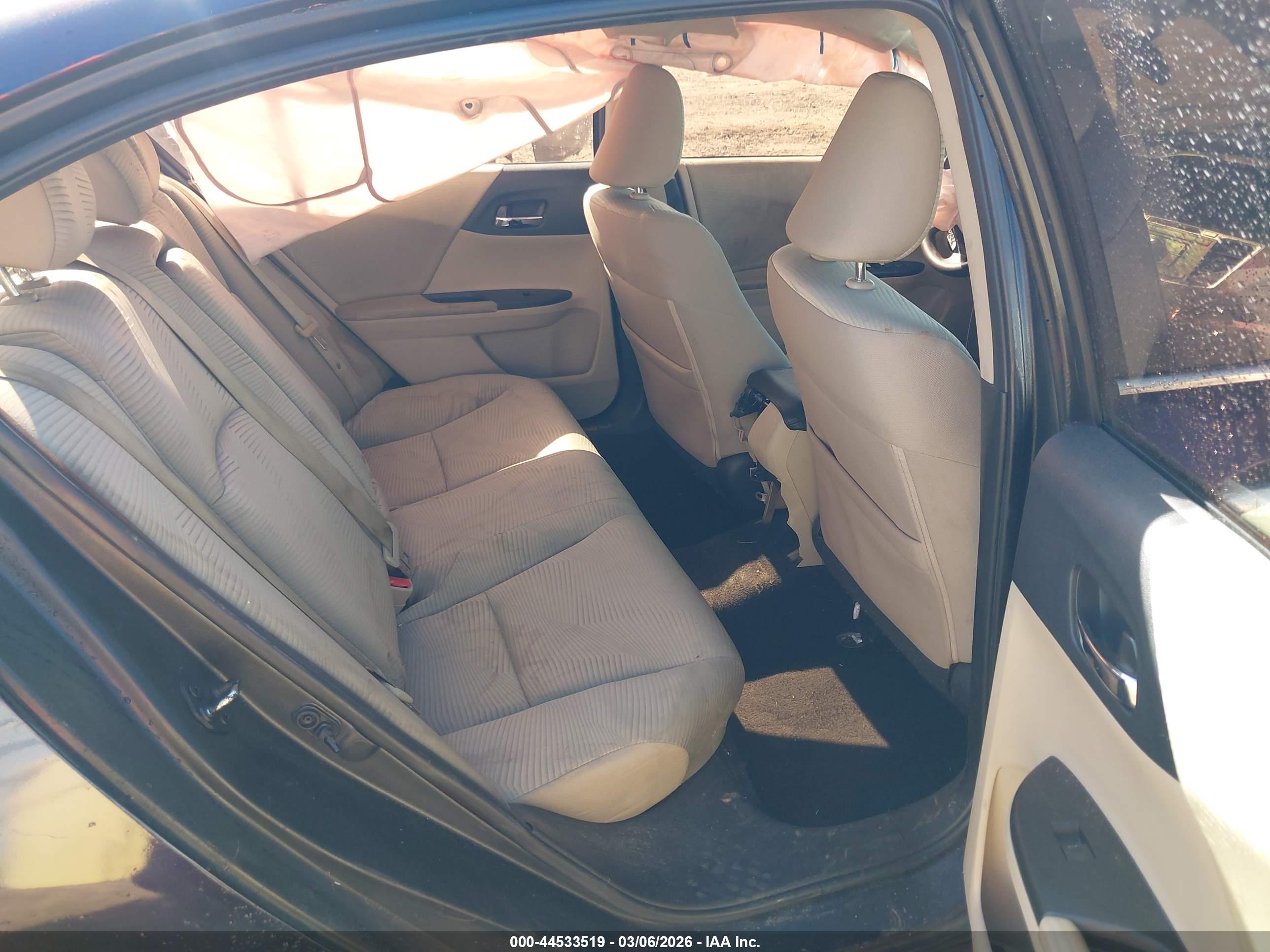 HONDA ACCORD image 8