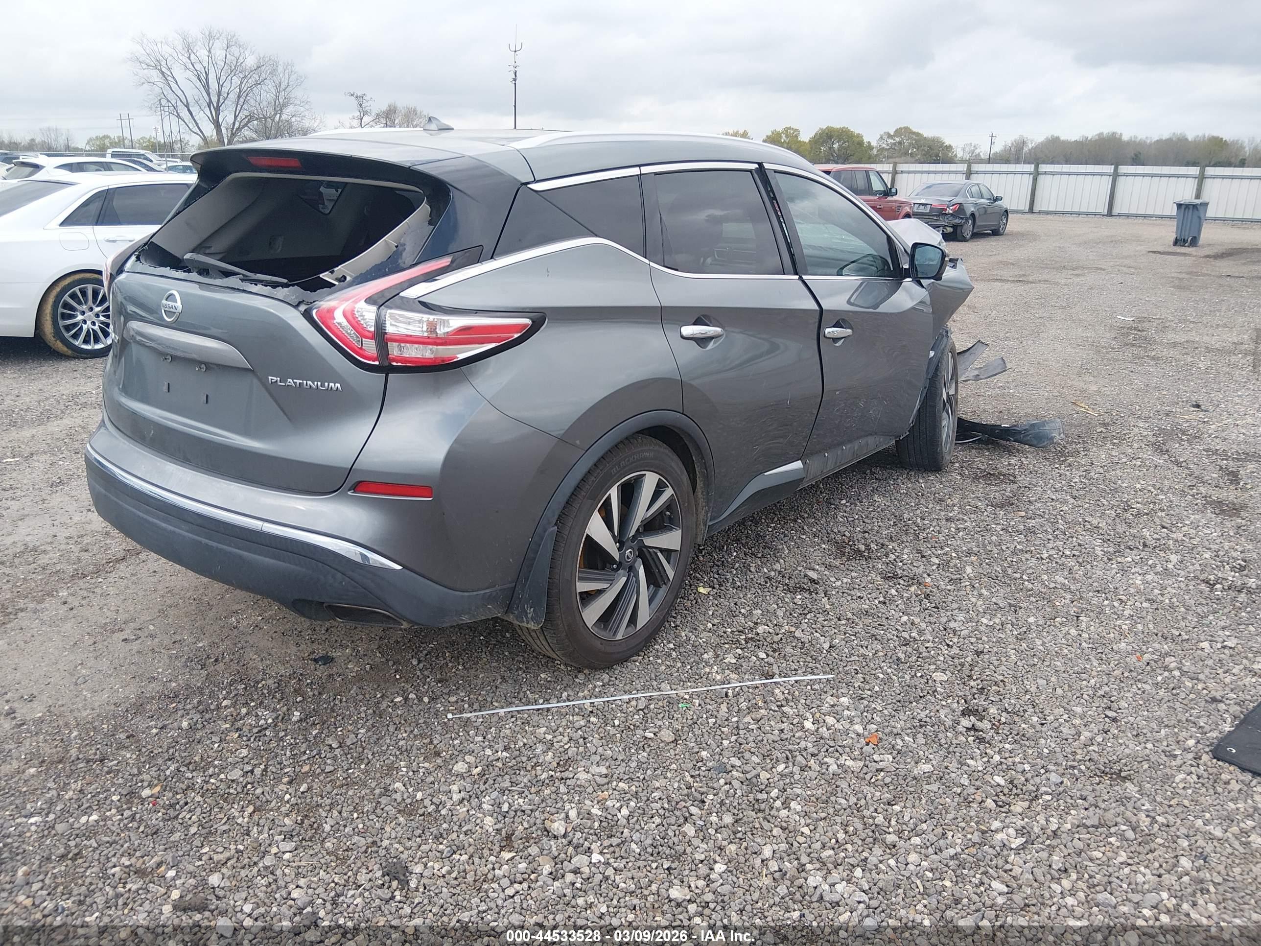 NISSAN MURANO image 4