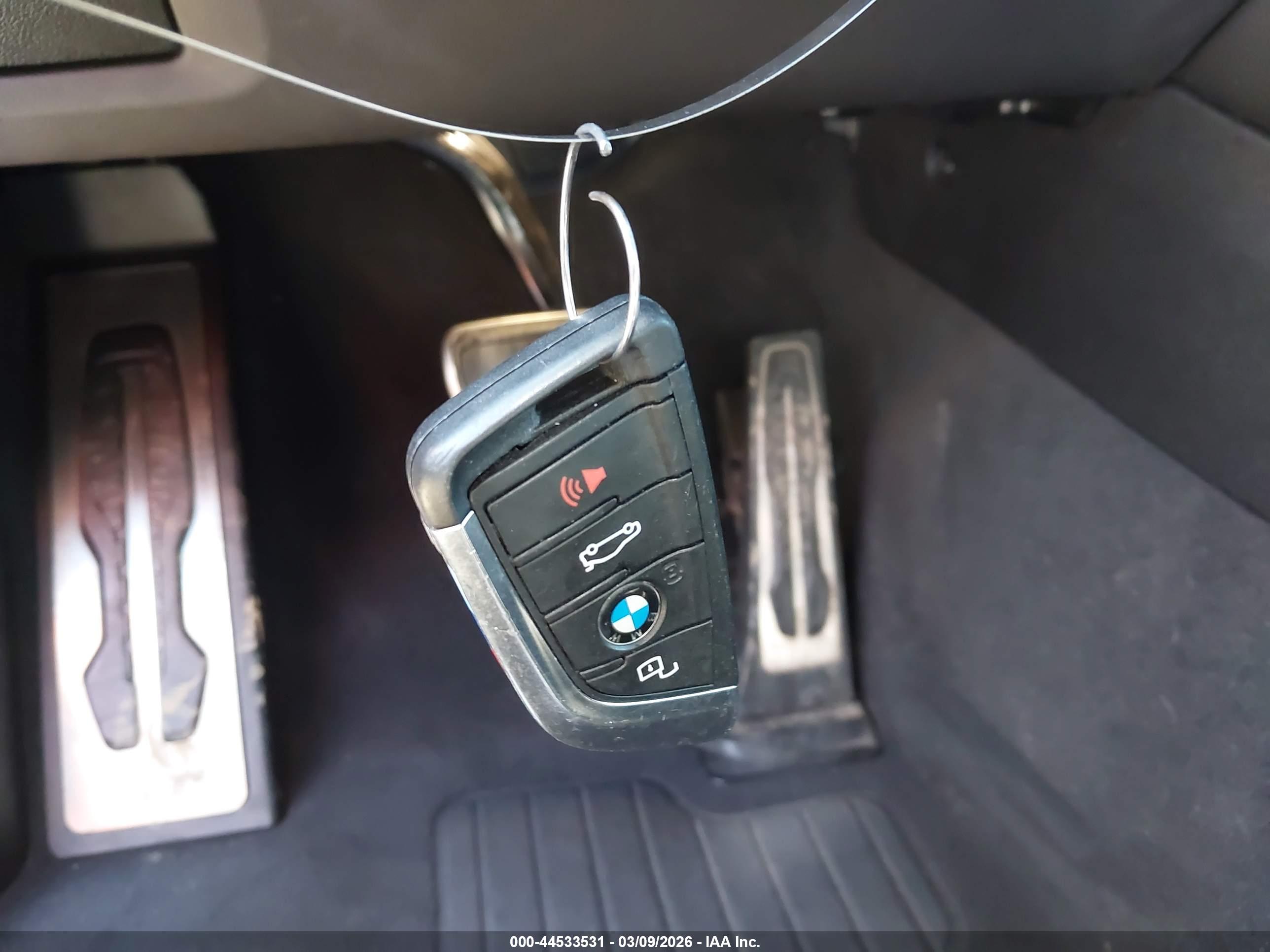 BMW X3 image 11