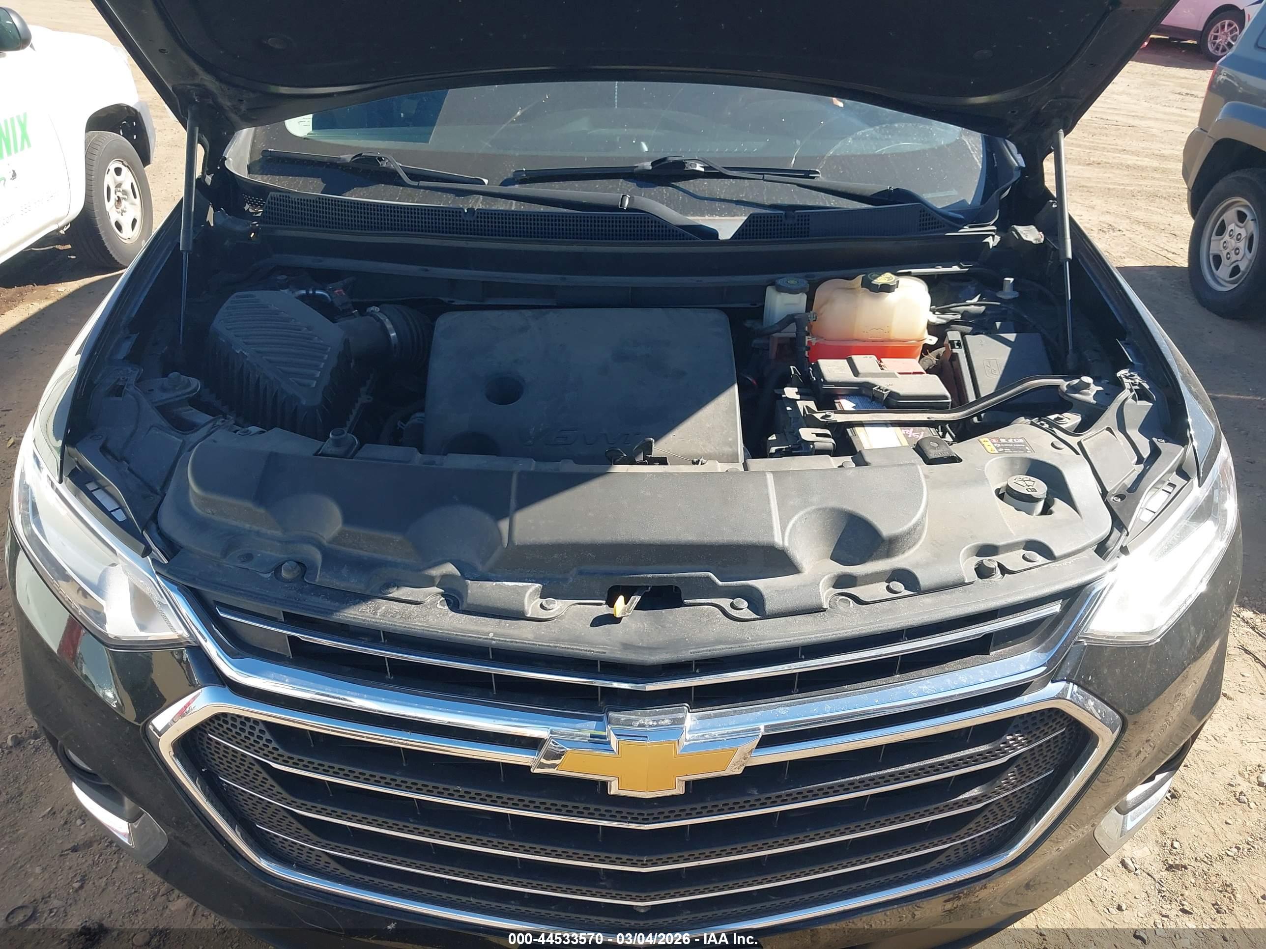 CHEVROLET TRAVERSE image 10
