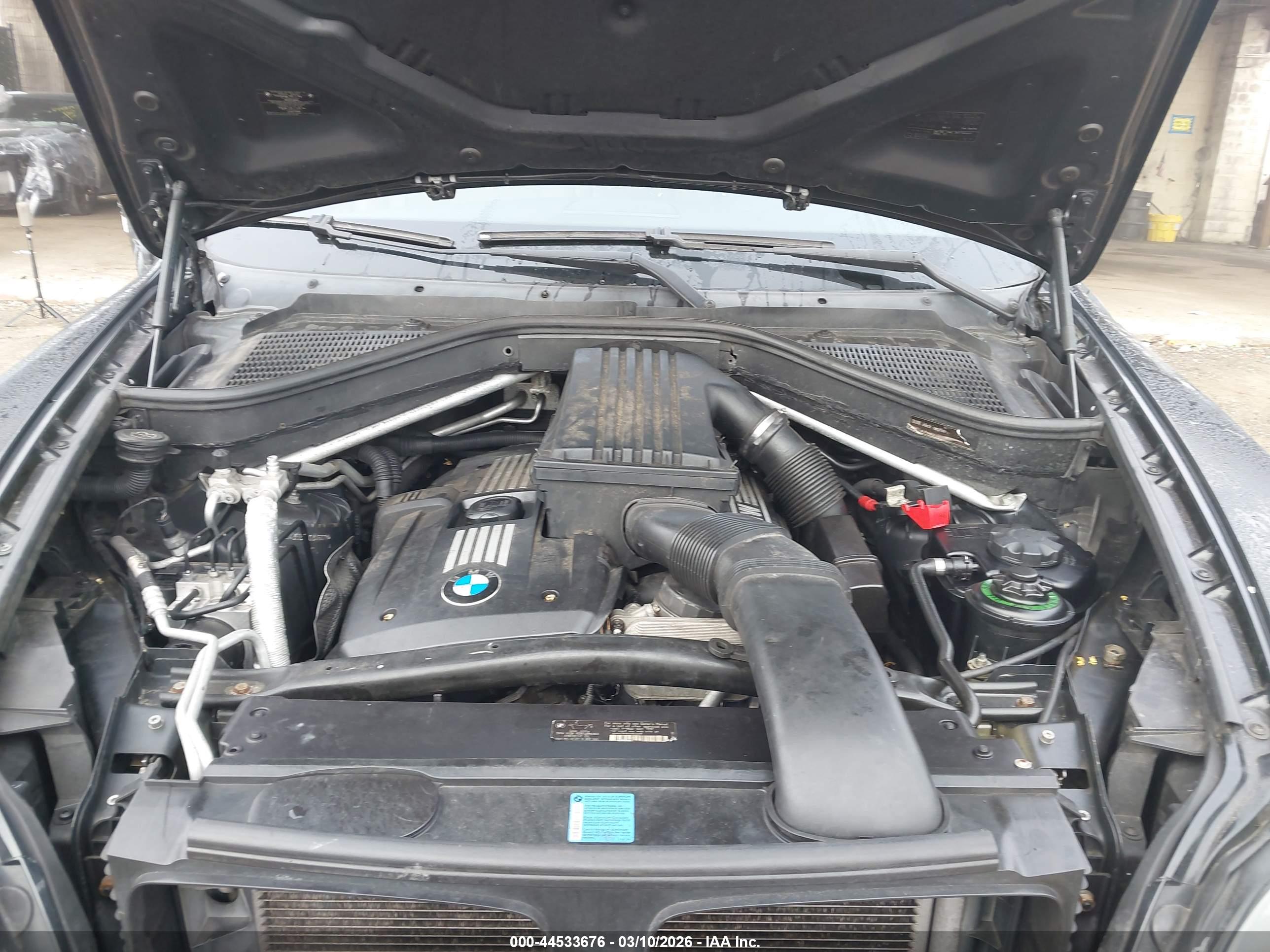 BMW X5 image 10