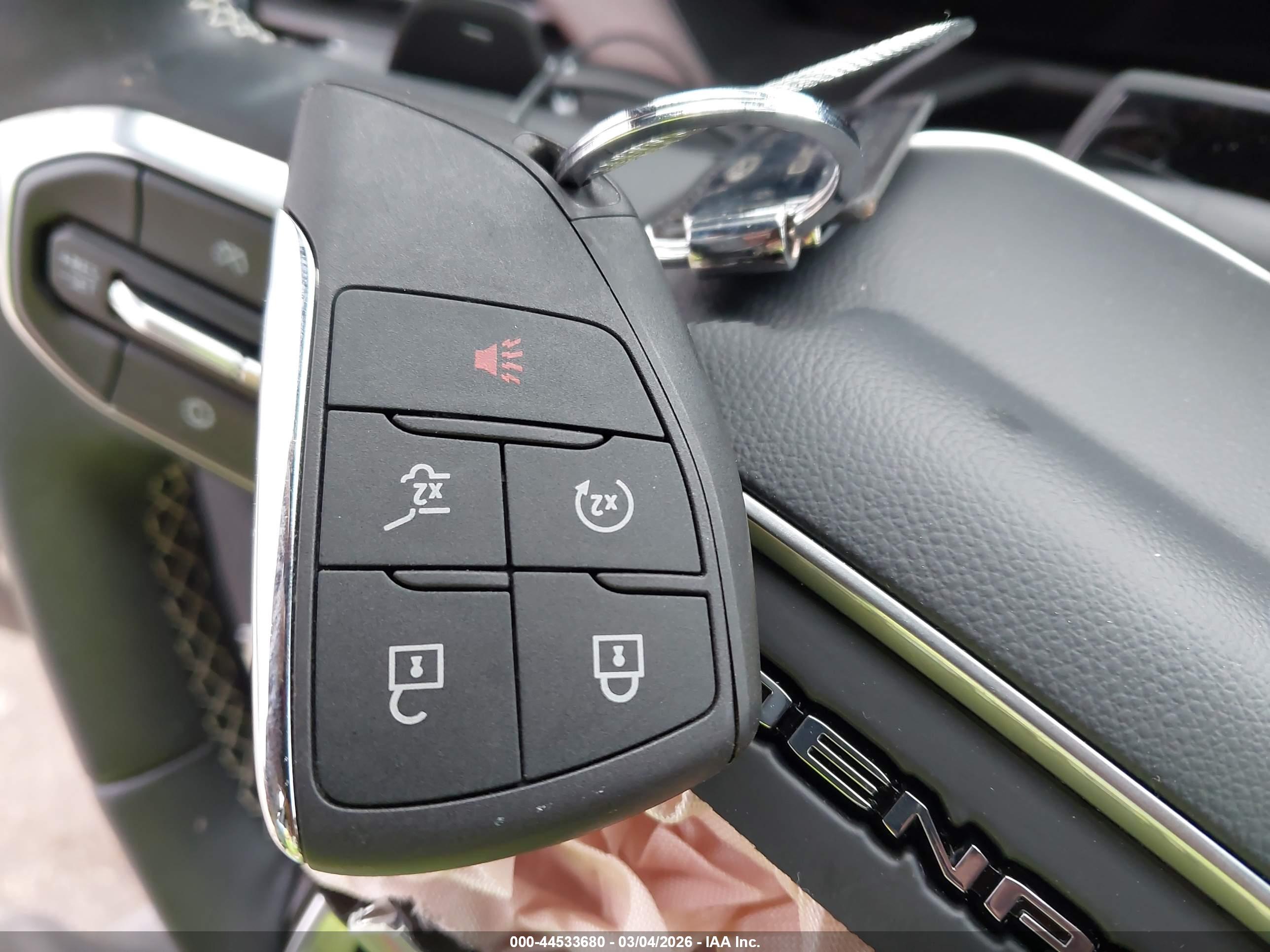 GMC ACADIA image 11