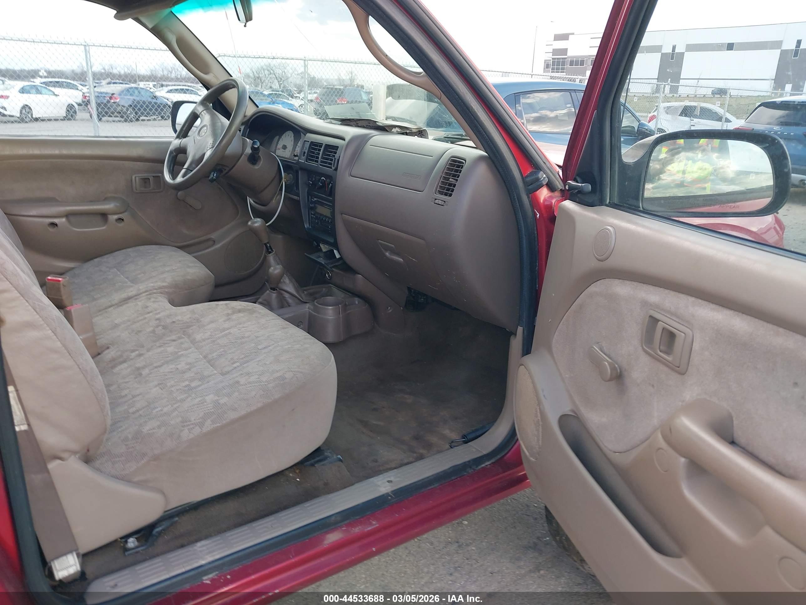 TOYOTA TACOMA image 5