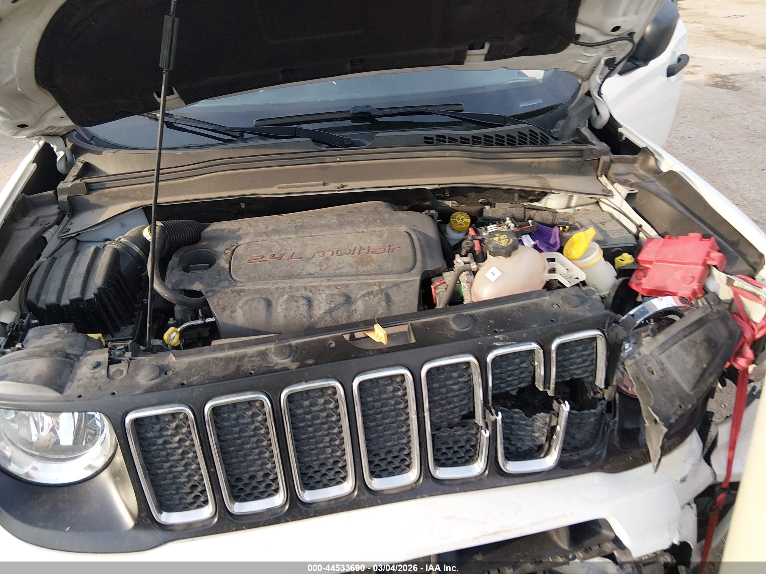 JEEP RENEGADE image 10
