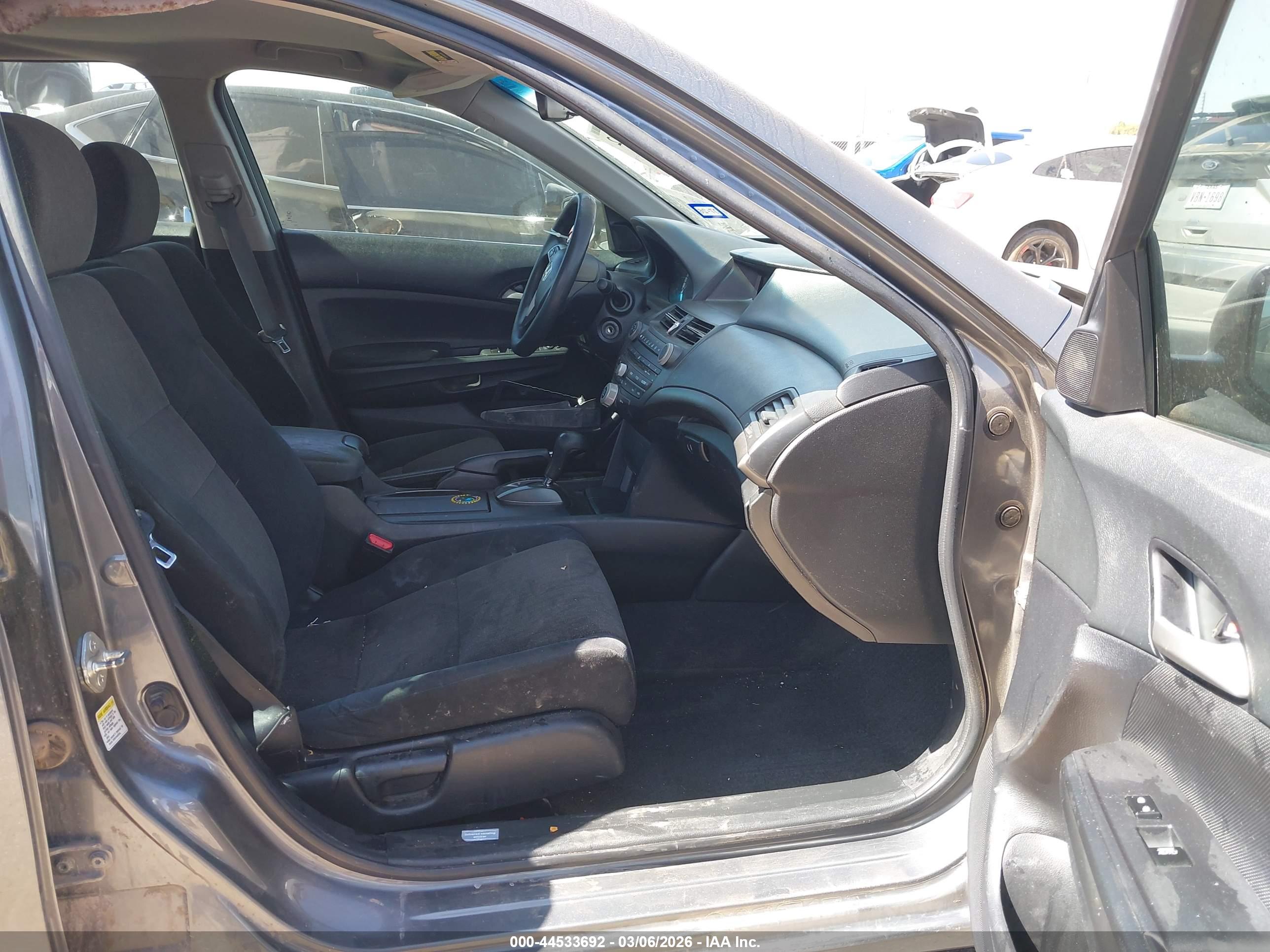HONDA ACCORD image 5
