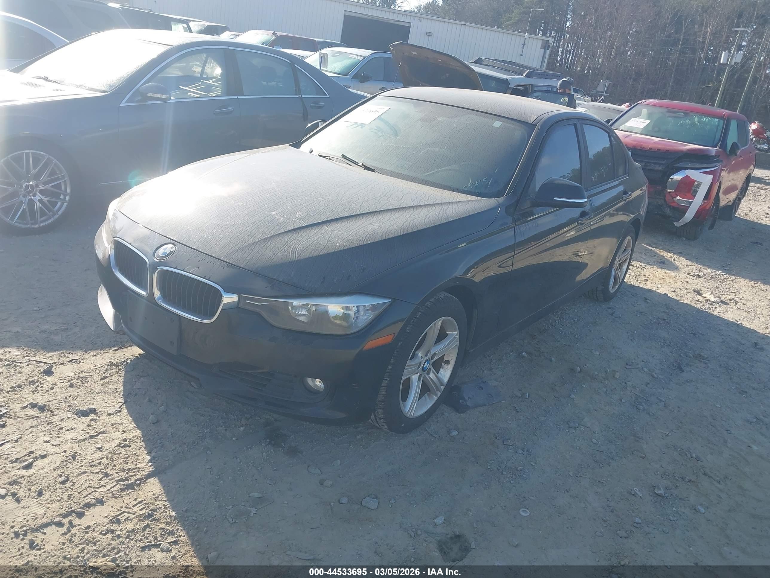 BMW 328I image 2