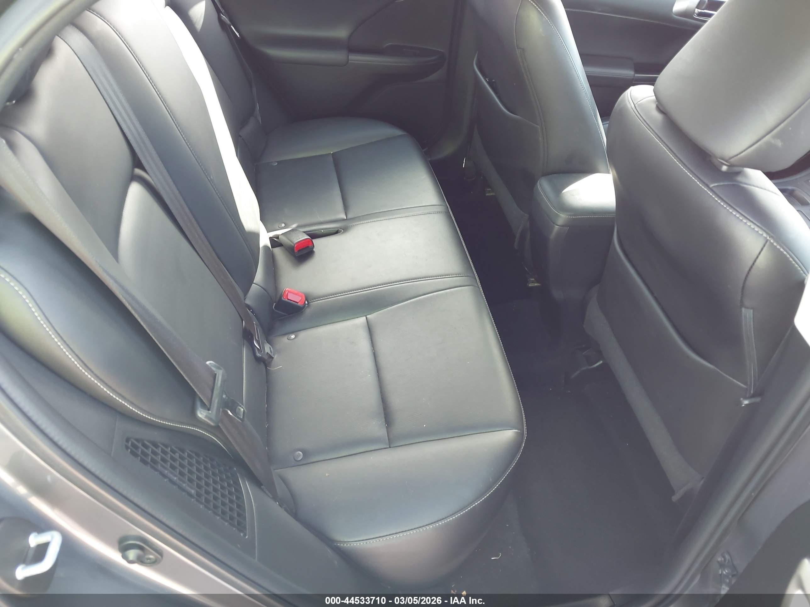 LEXUS CT image 8