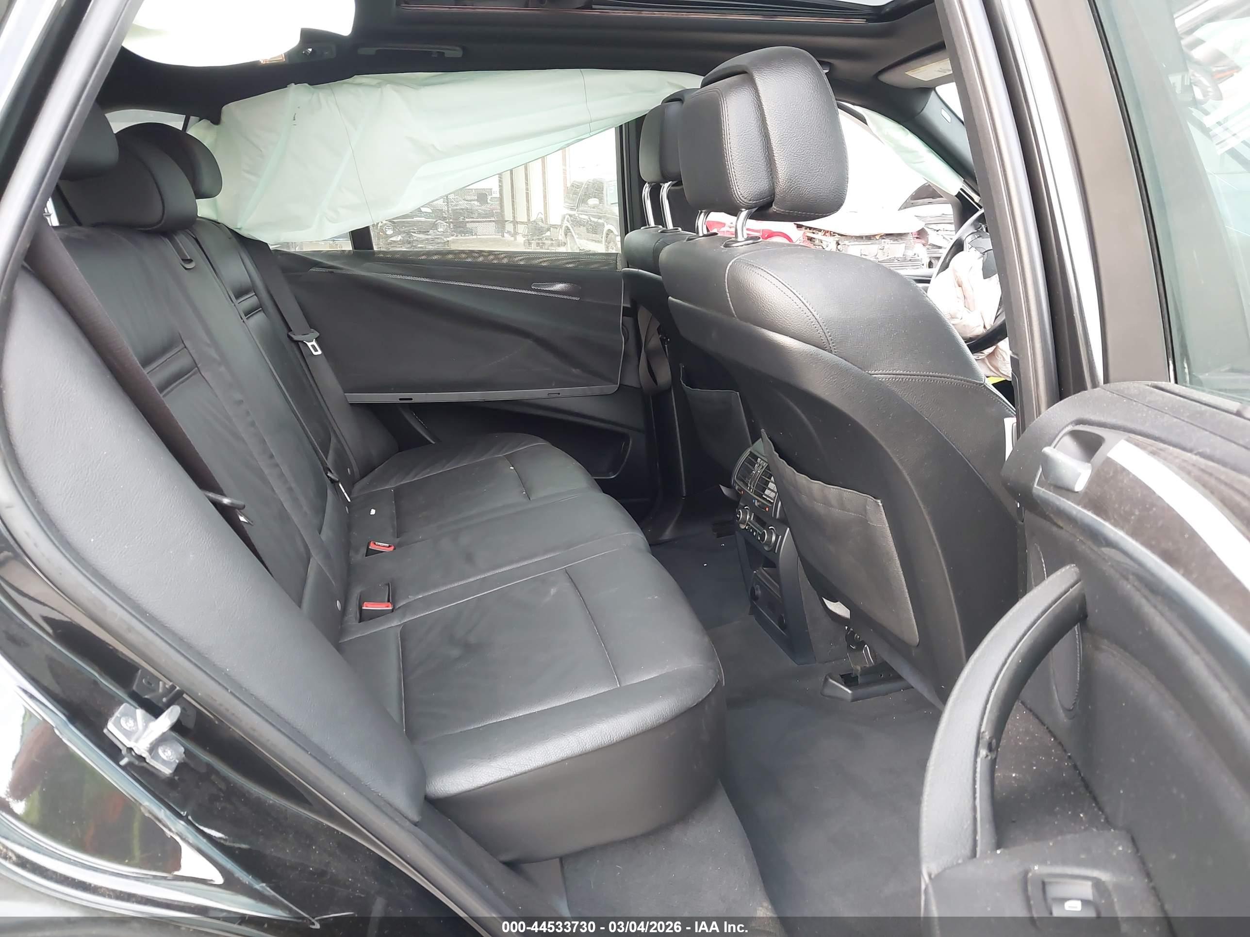 BMW X5 image 8