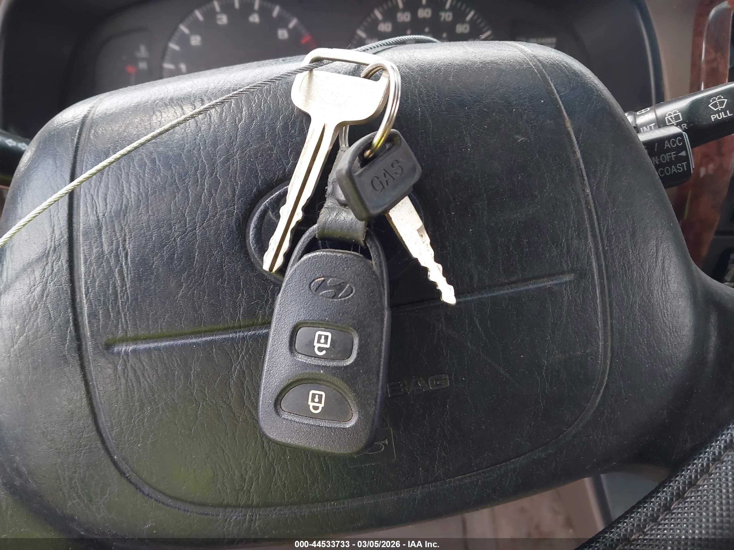 TOYOTA 4RUNNER image 11
