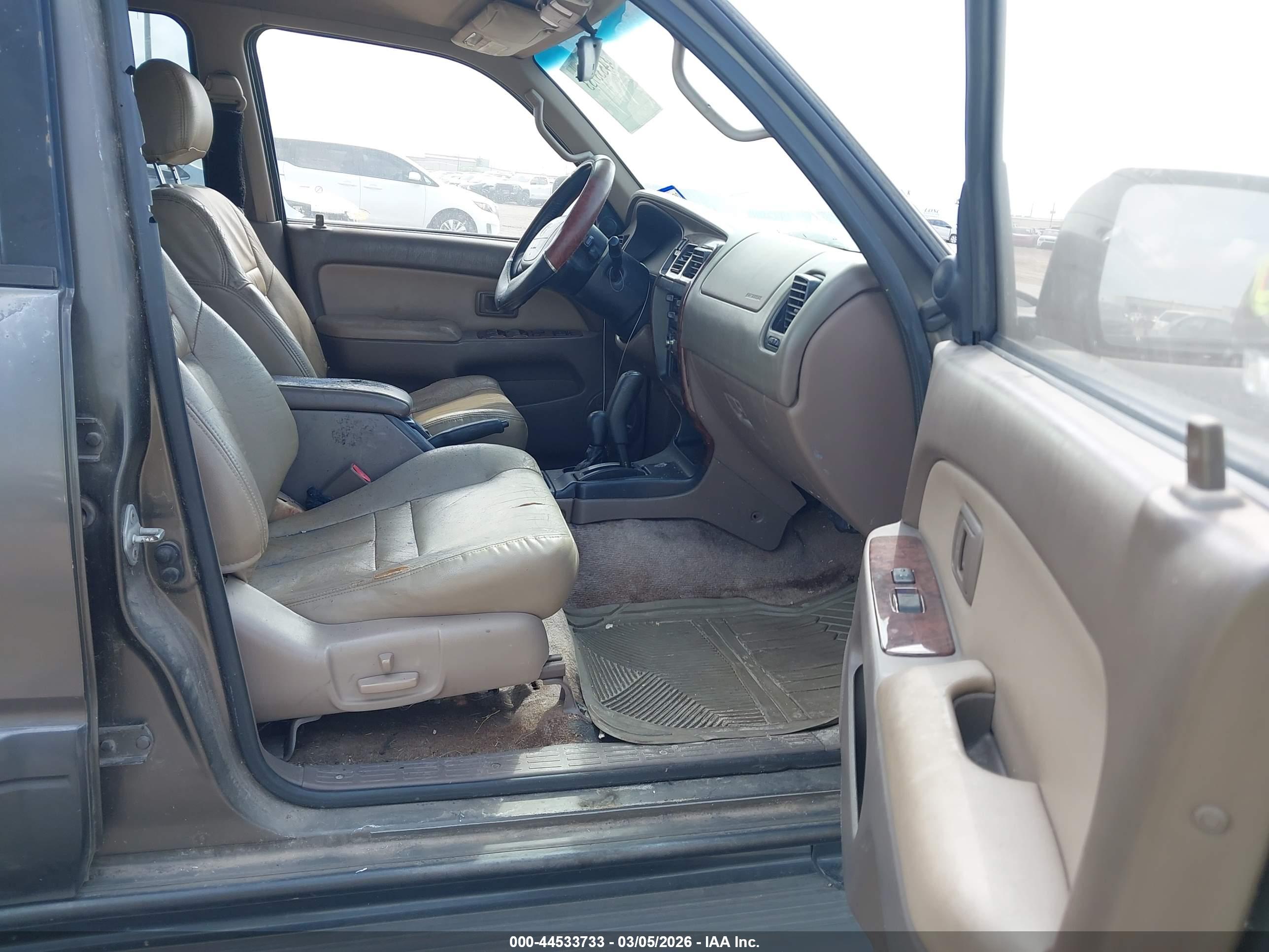 TOYOTA 4RUNNER image 5