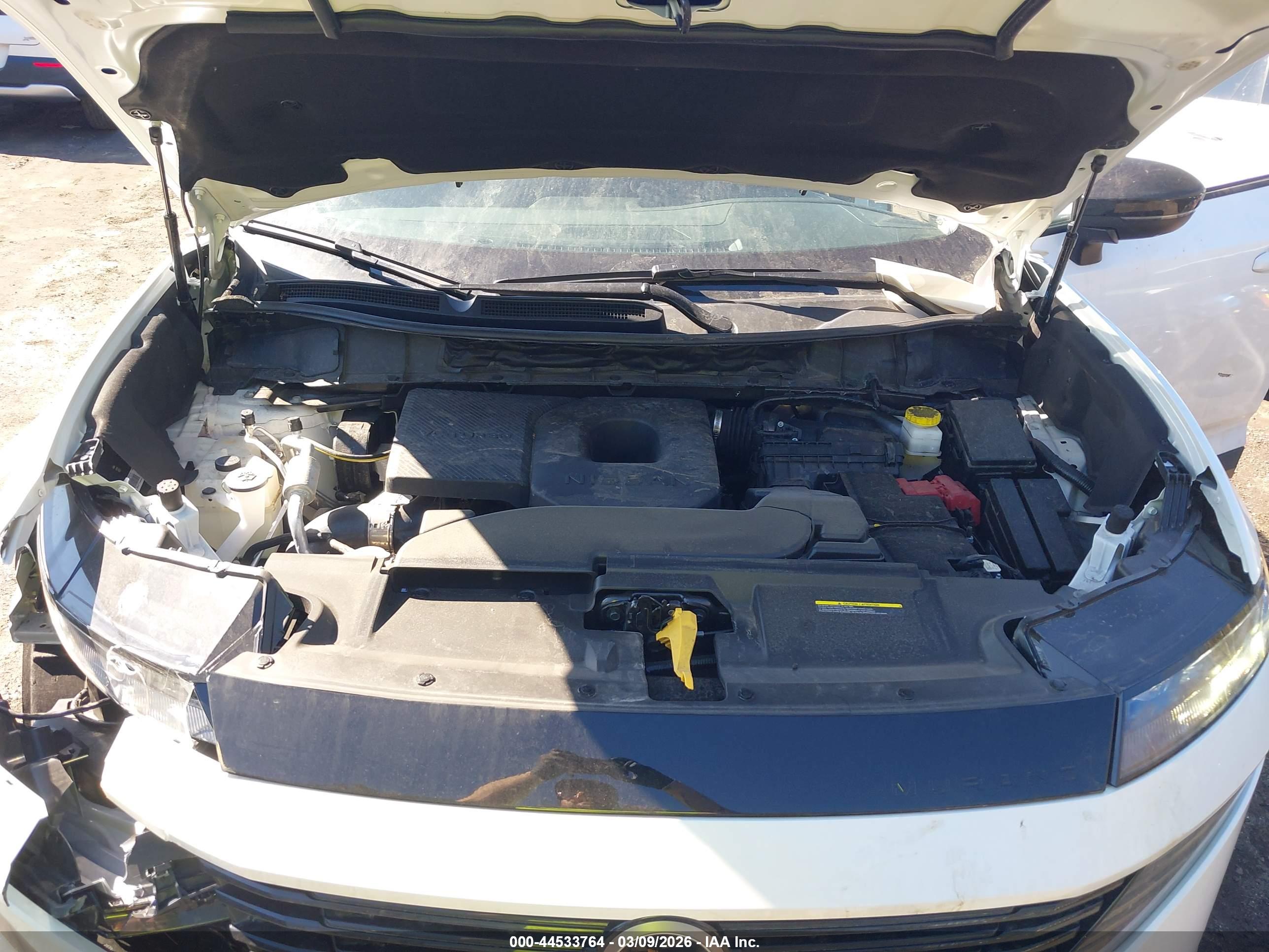 NISSAN MURANO image 10