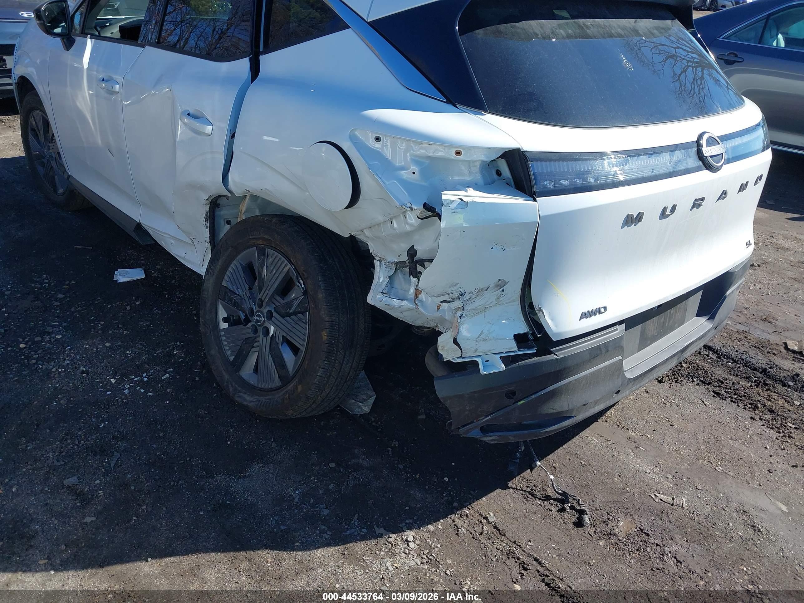 NISSAN MURANO image 6