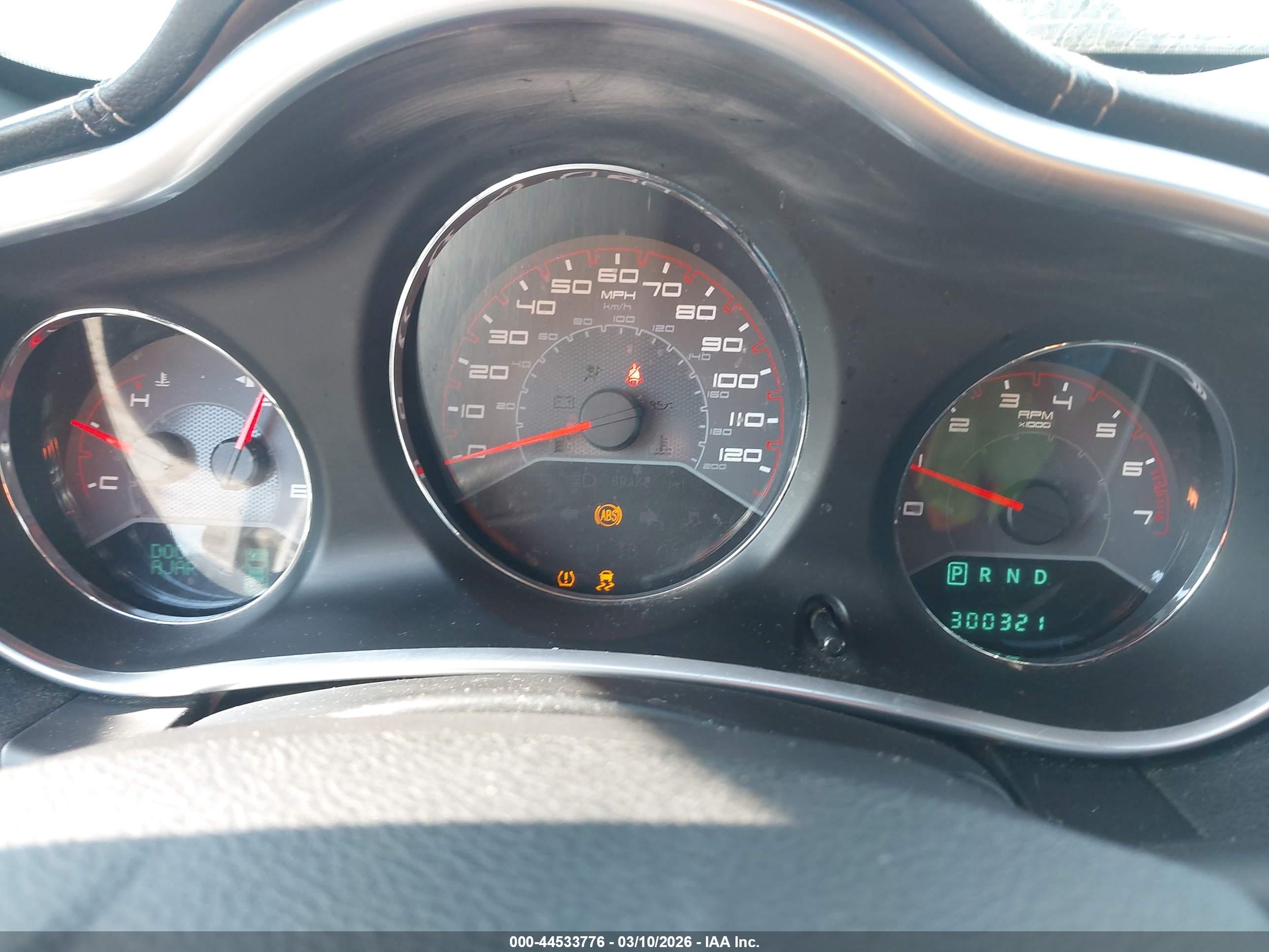 DODGE AVENGER image 7