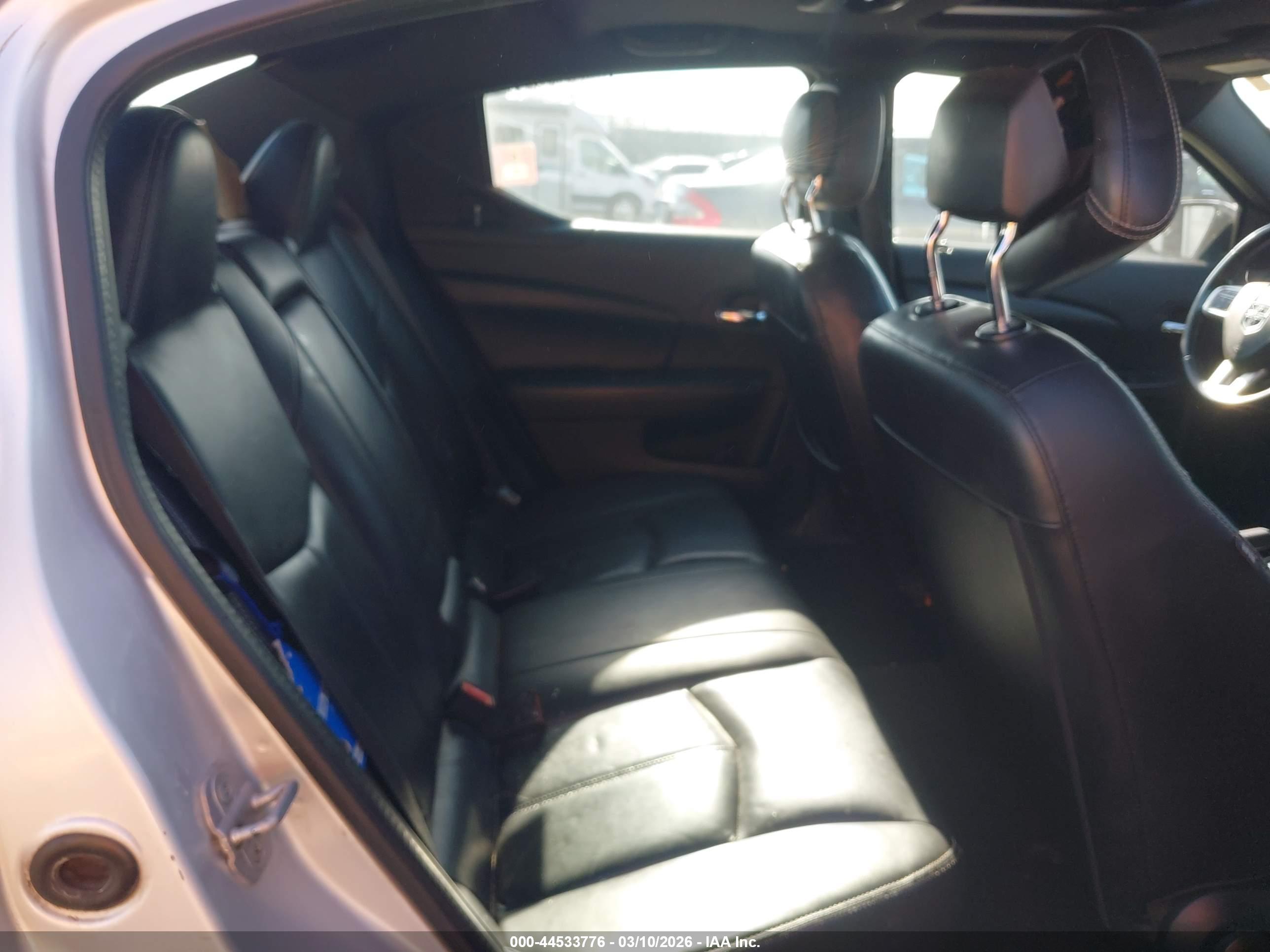 DODGE AVENGER image 8