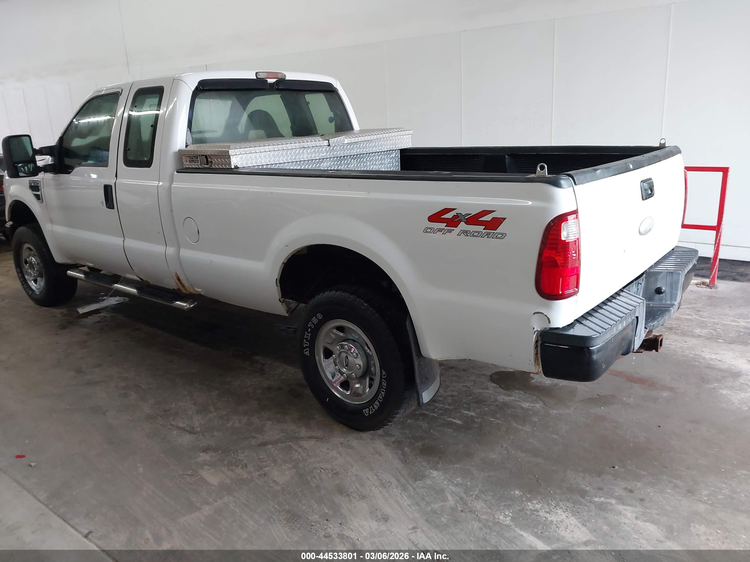 FORD F-250 image 3