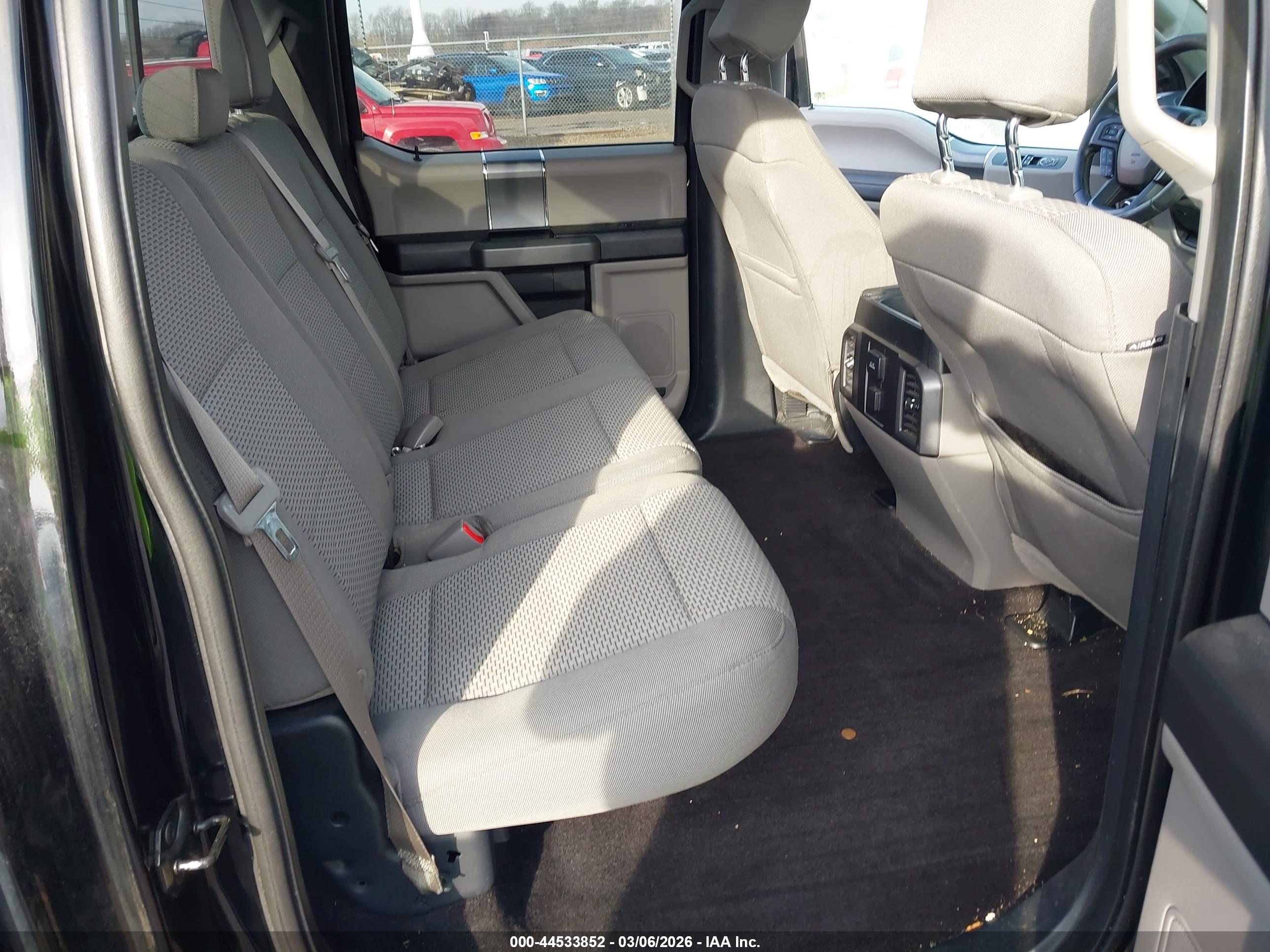 FORD F-150 image 8